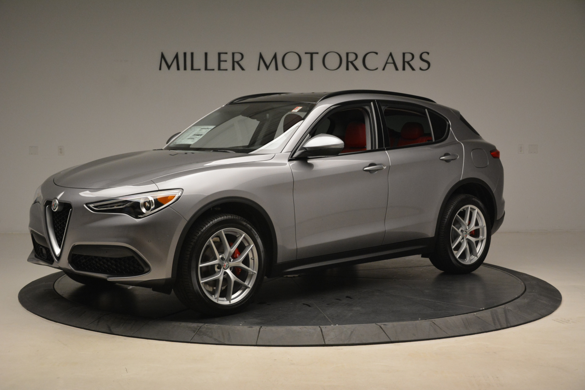 New-2018-Alfa-Romeo-Stelvio-Sport-Q4