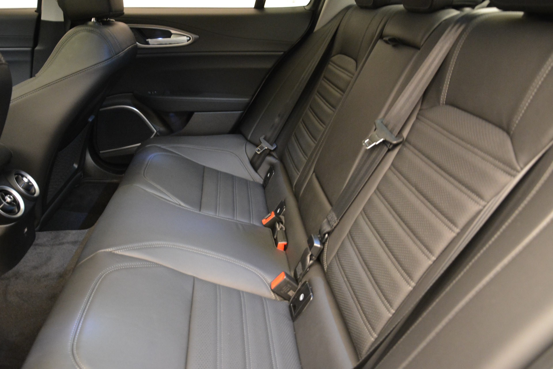 New-2018-Alfa-Romeo-Giulia-Ti-Sport-Q4