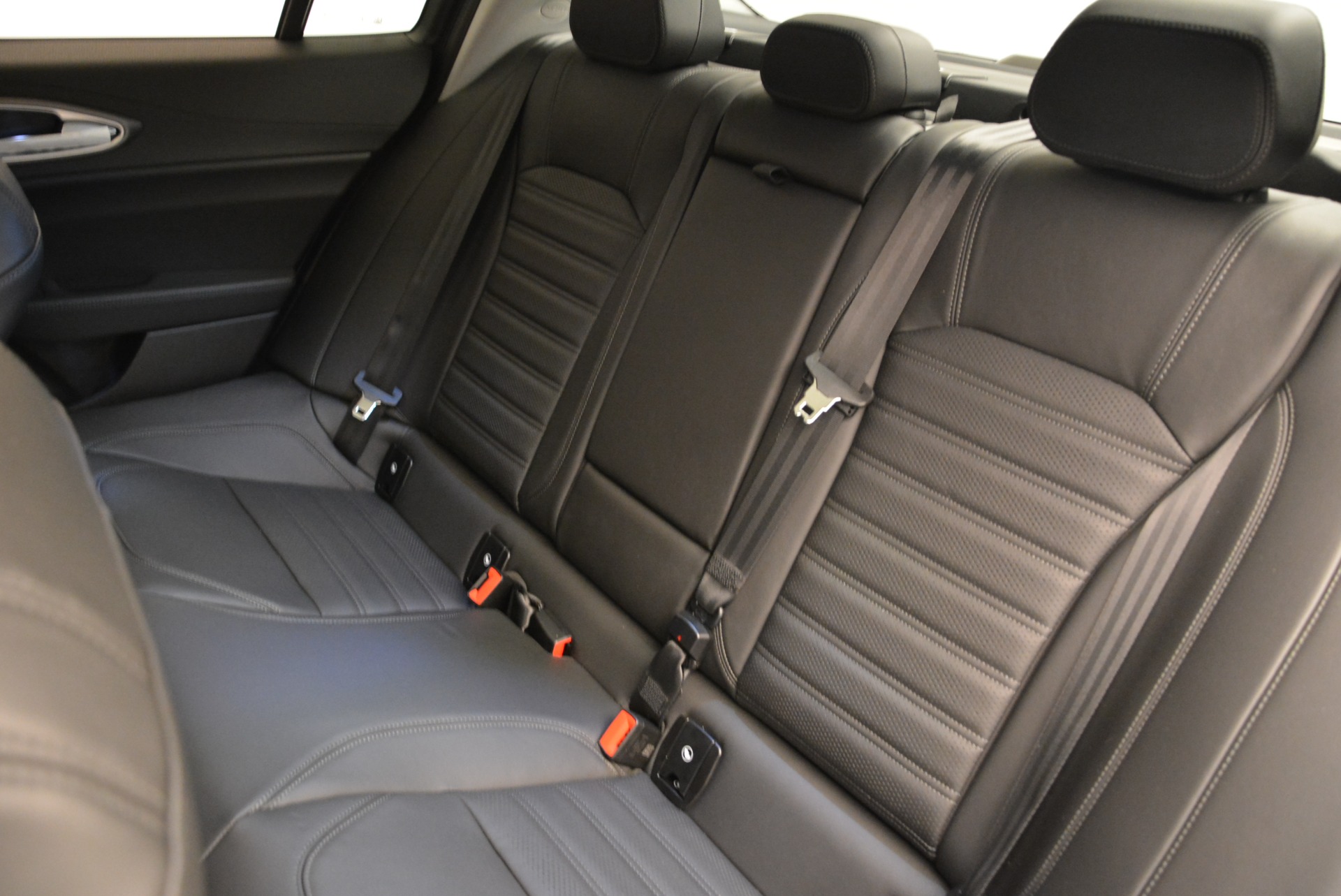 New-2018-Alfa-Romeo-Giulia-Ti-Sport-Q4