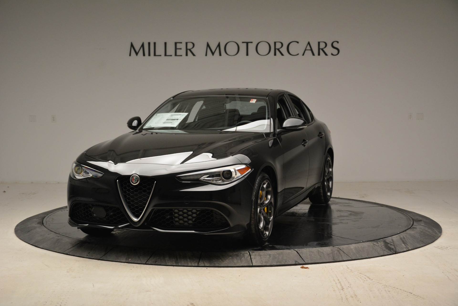 New-2018-Alfa-Romeo-Giulia-Ti-Sport-Q4