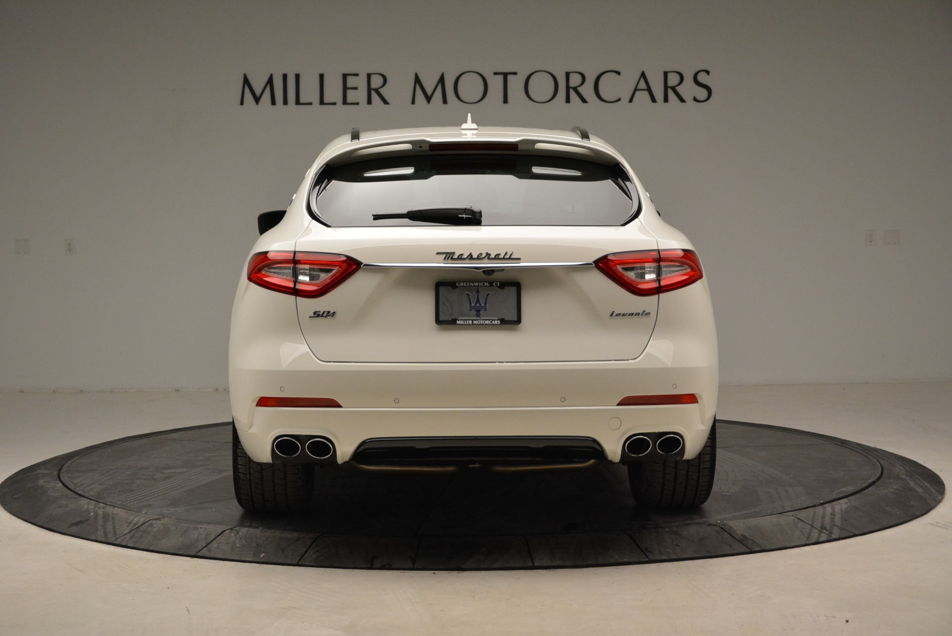 New-2018-Maserati-Levante-S-Q4-GranSport