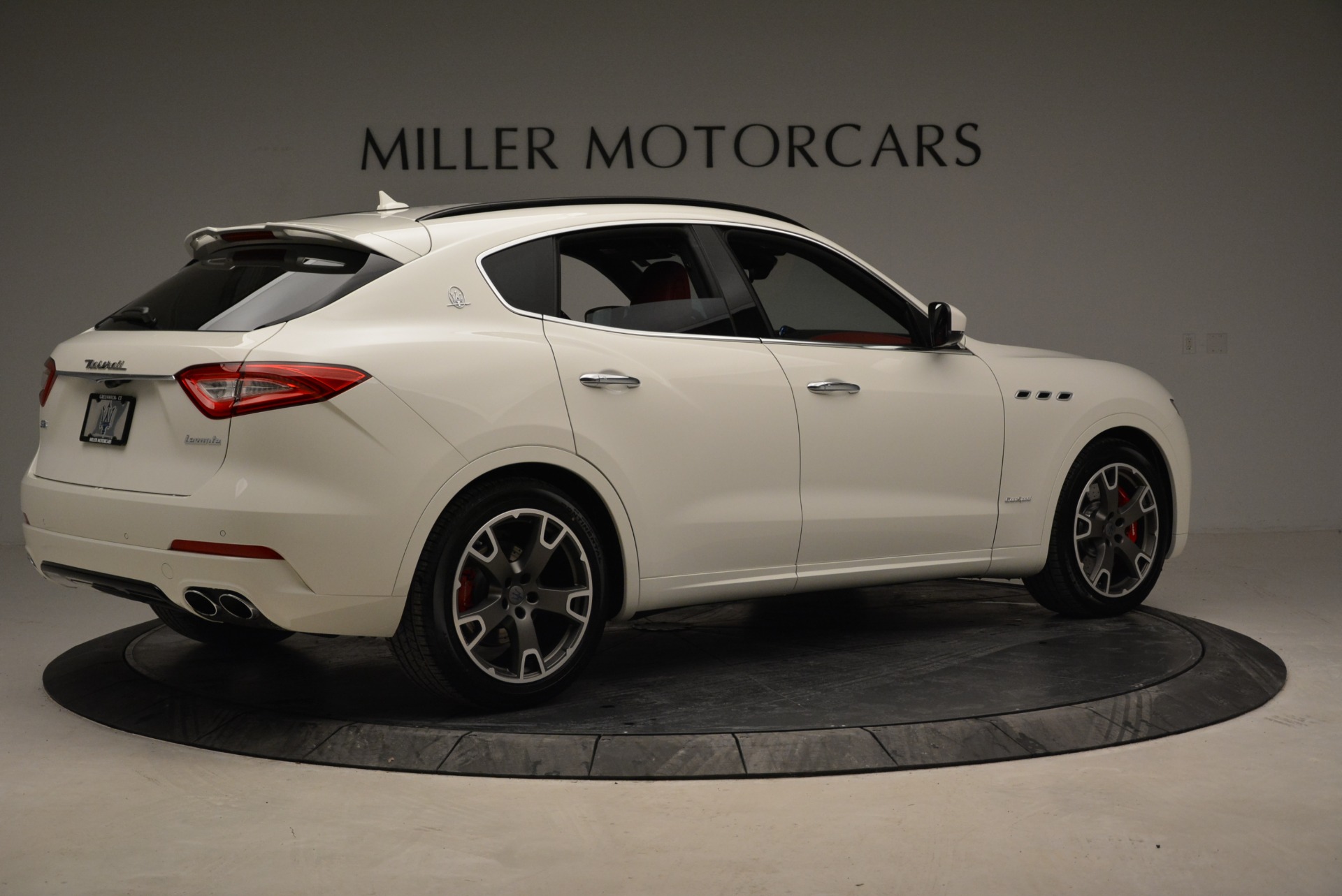 New-2018-Maserati-Levante-S-Q4-GranSport