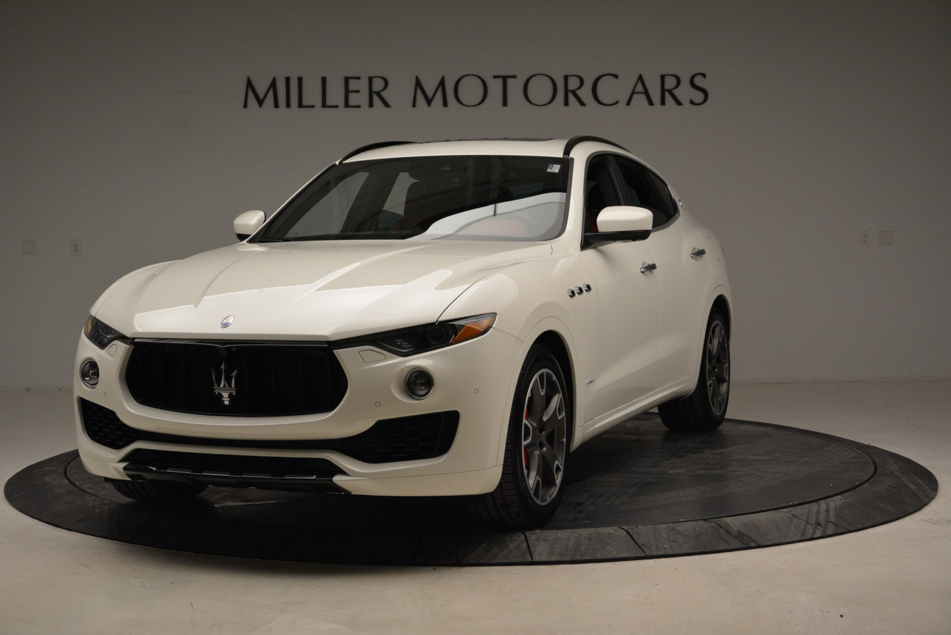New-2018-Maserati-Levante-S-Q4-GranSport