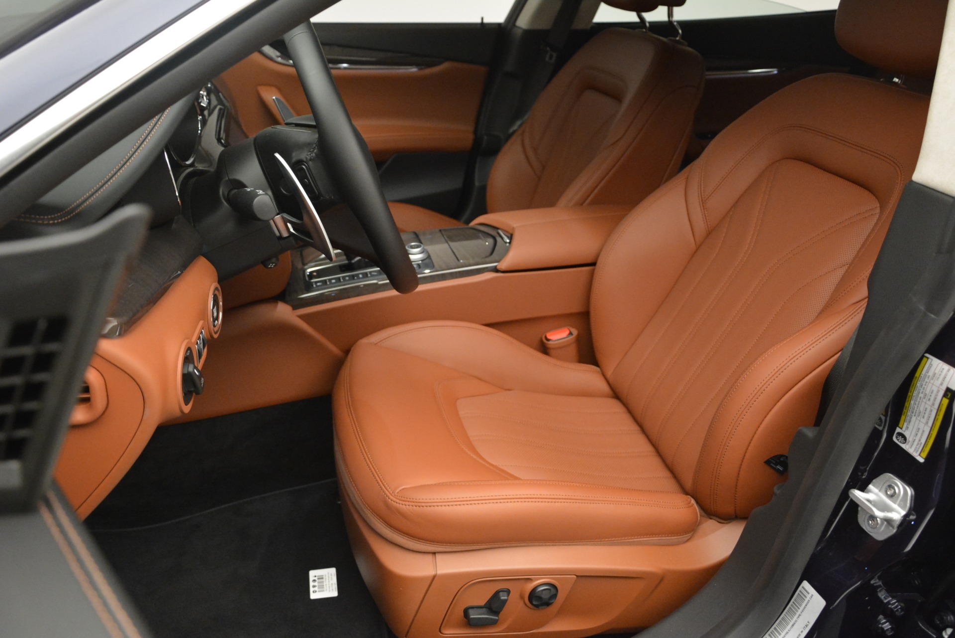 New-2018-Maserati-Quattroporte-S-Q4-GranLusso