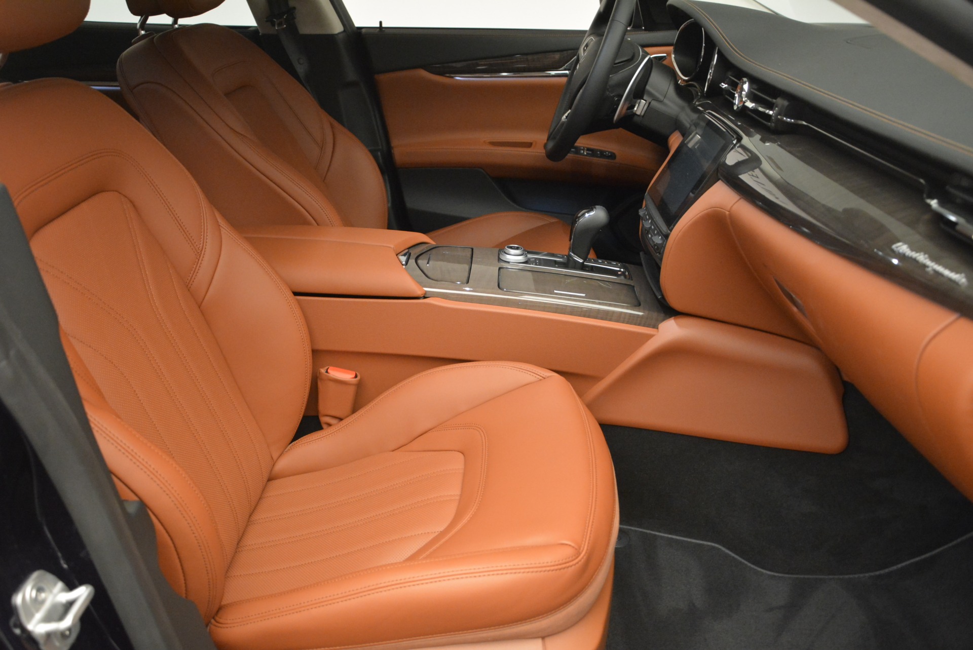 New-2018-Maserati-Quattroporte-S-Q4-GranLusso