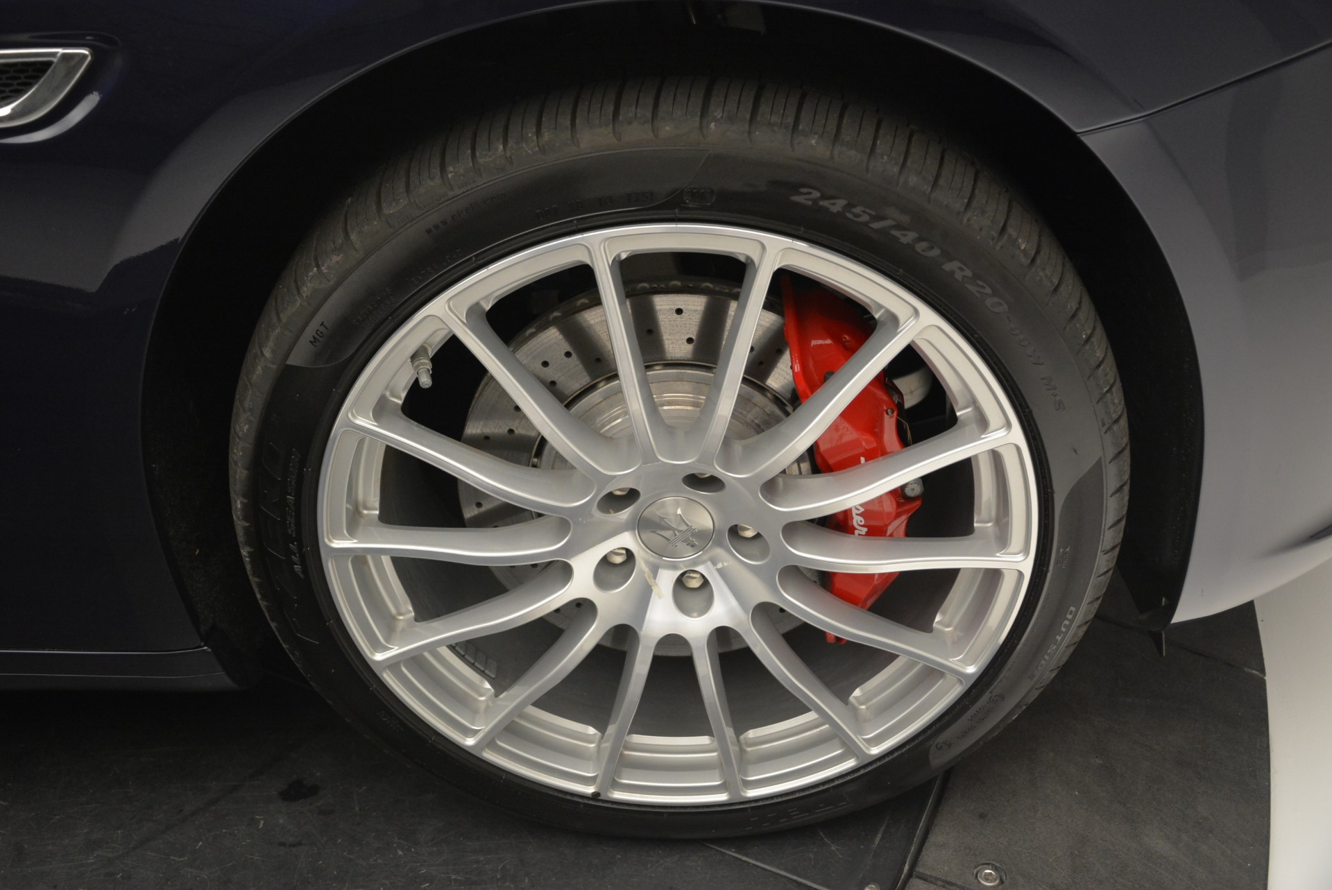 New-2018-Maserati-Quattroporte-S-Q4-GranLusso