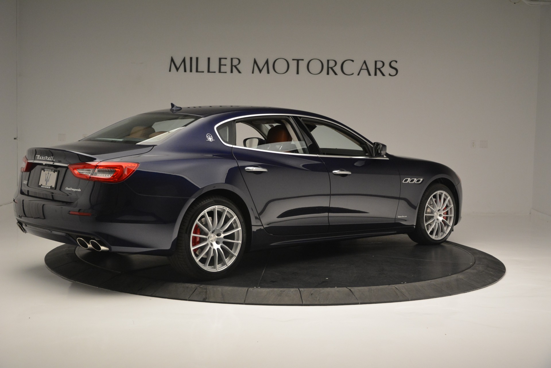 New-2018-Maserati-Quattroporte-S-Q4-GranLusso