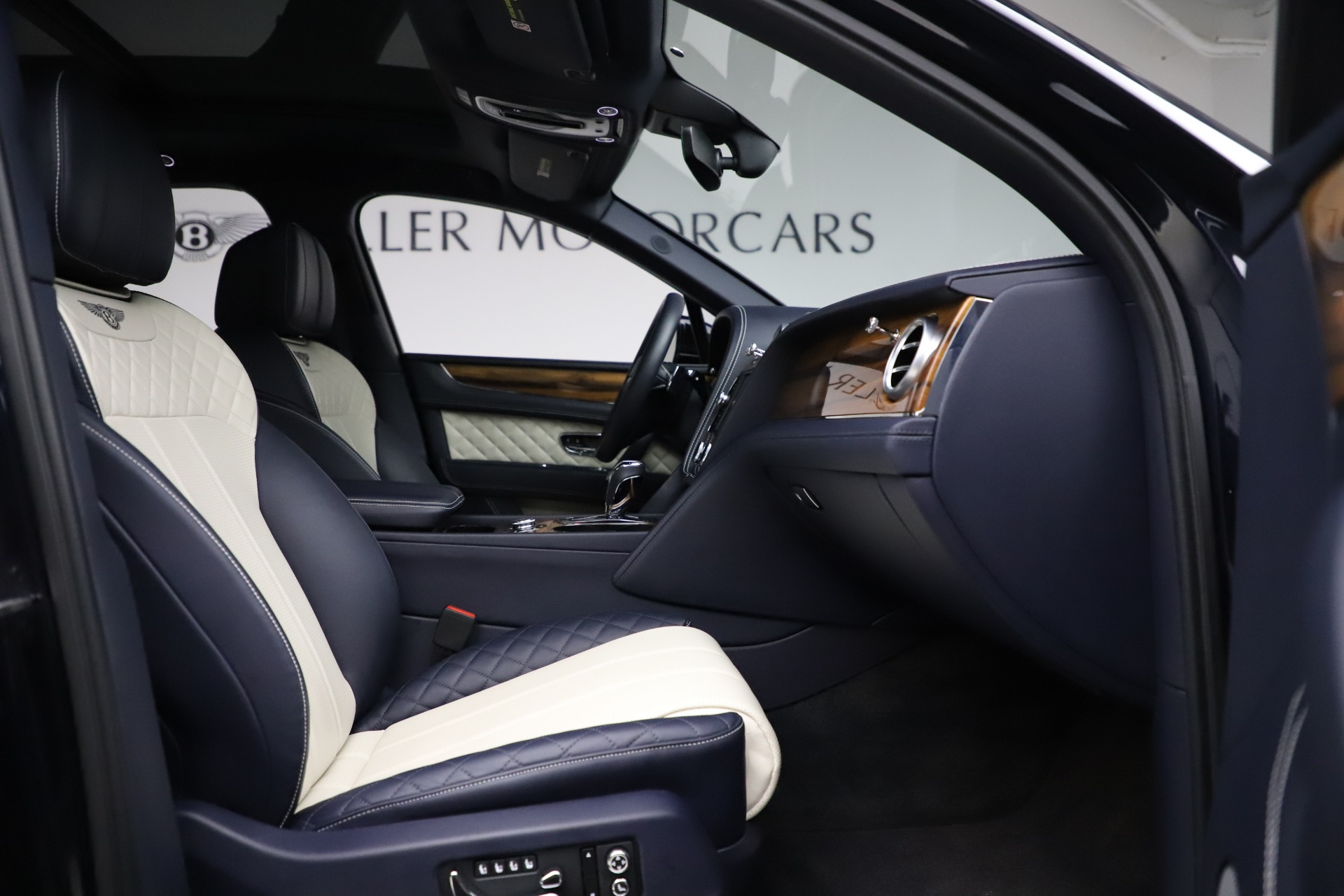 Used-2018-Bentley-Bentayga-W12-Signature