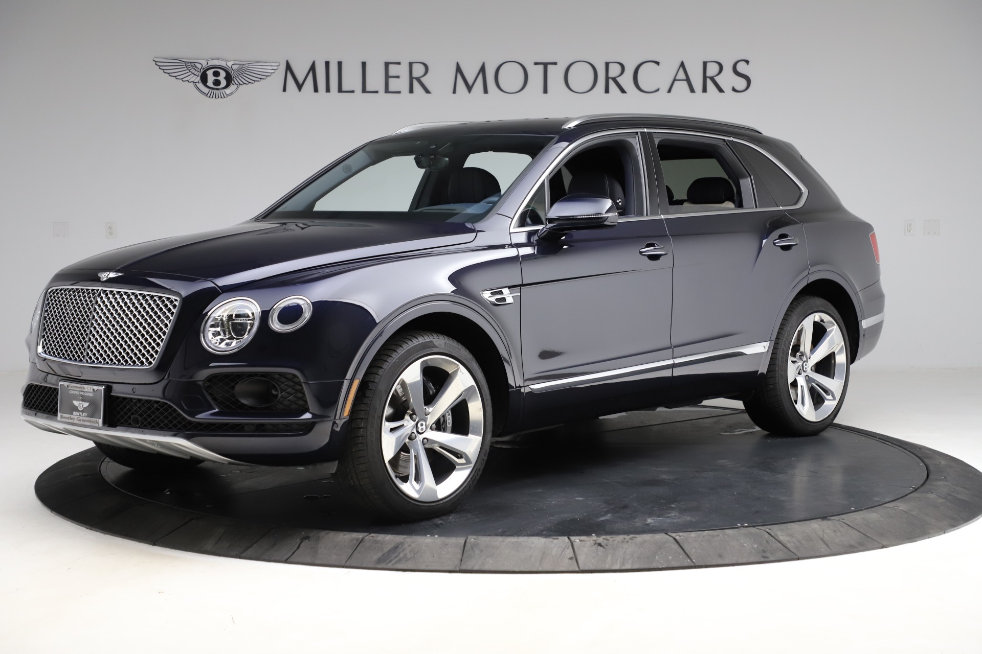 Used-2018-Bentley-Bentayga-W12-Signature