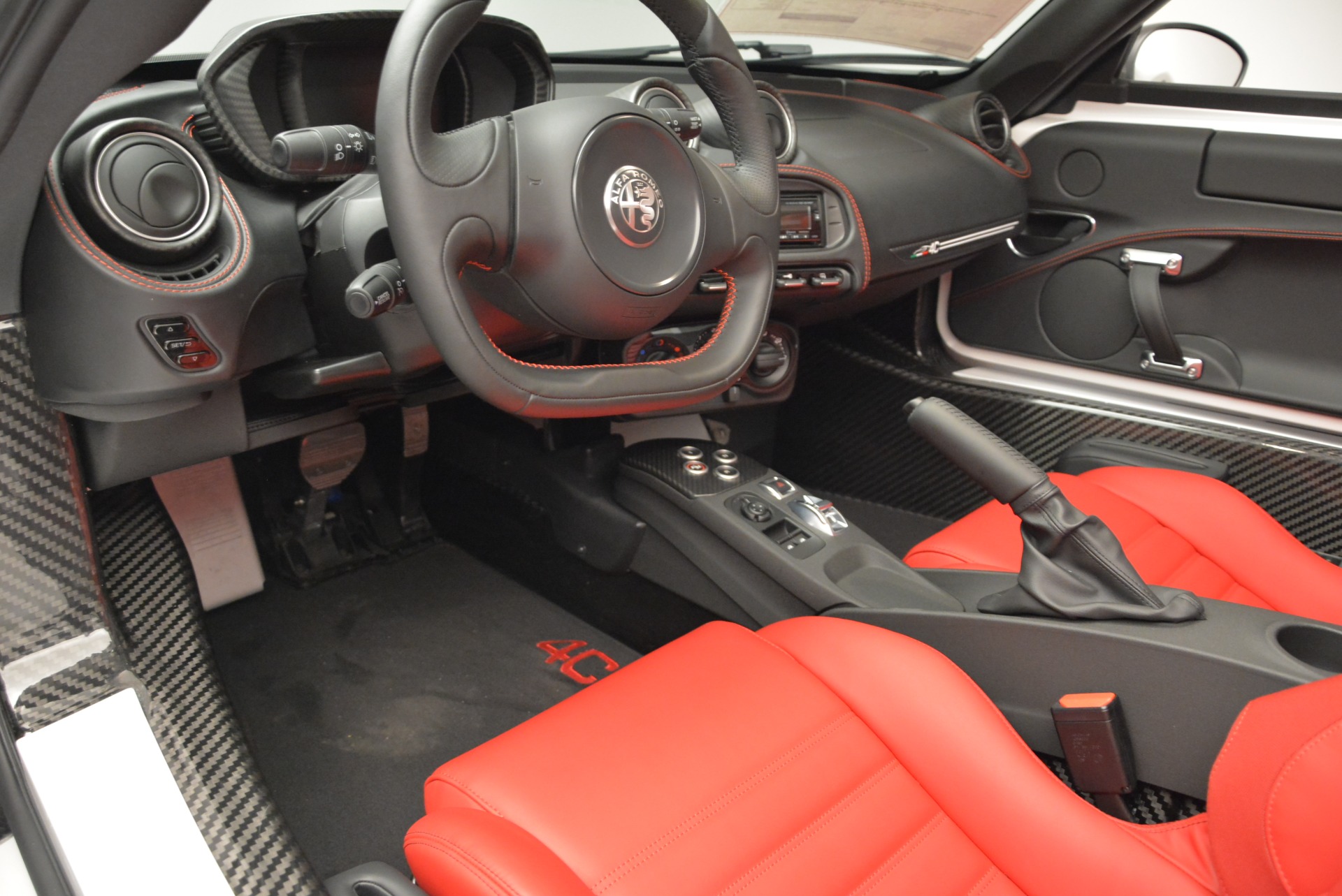 Used-2018-Alfa-Romeo-4C-Spider