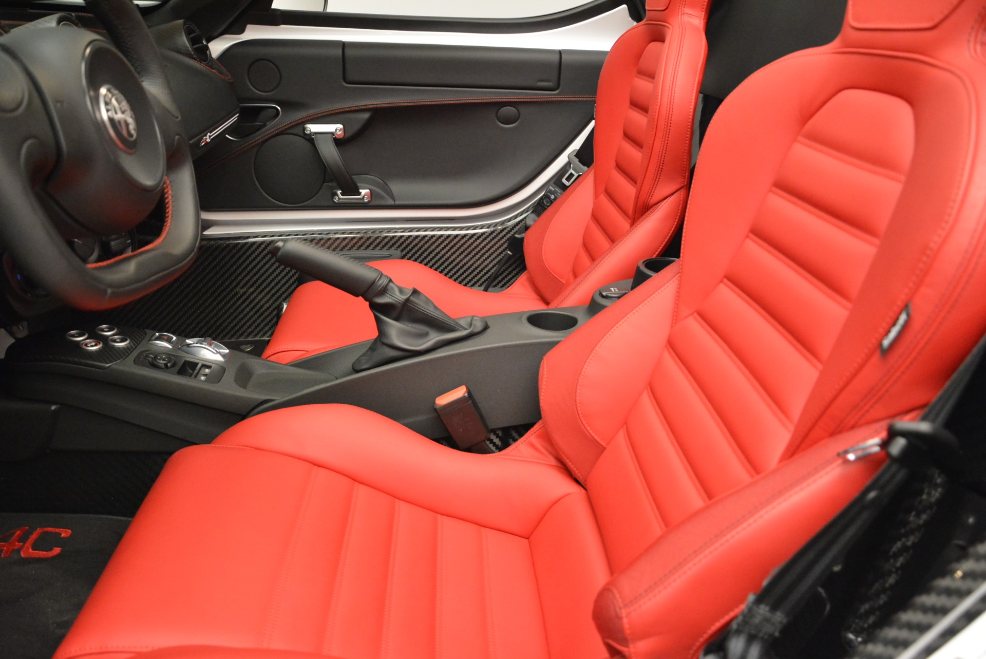 Used-2018-Alfa-Romeo-4C-Spider