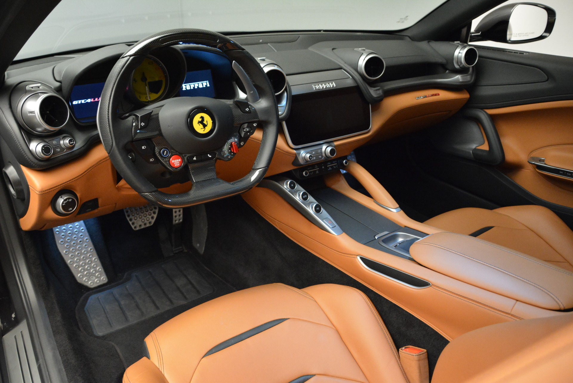 Used-2017-Ferrari-GTC4Lusso
