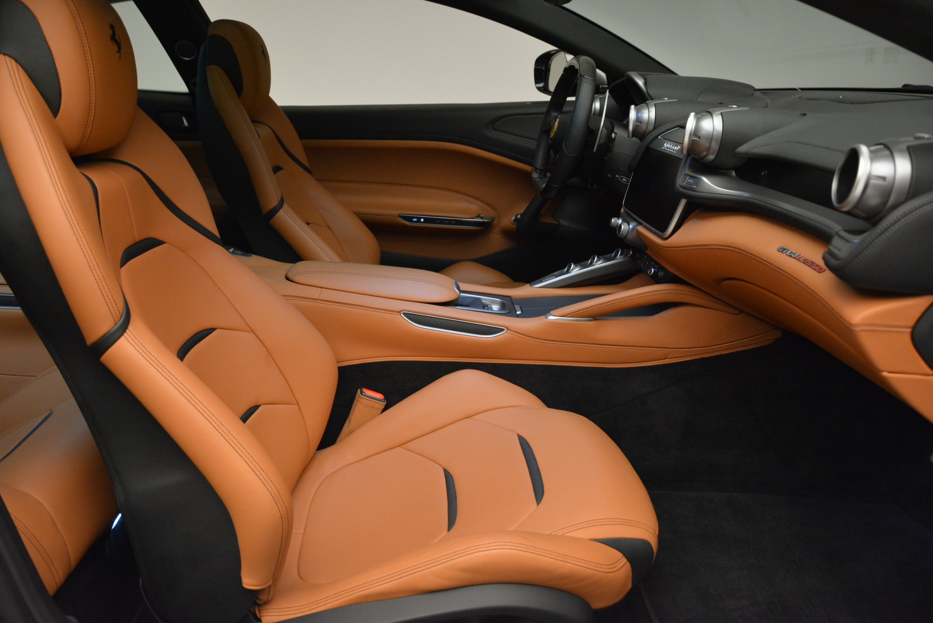 Used-2017-Ferrari-GTC4Lusso