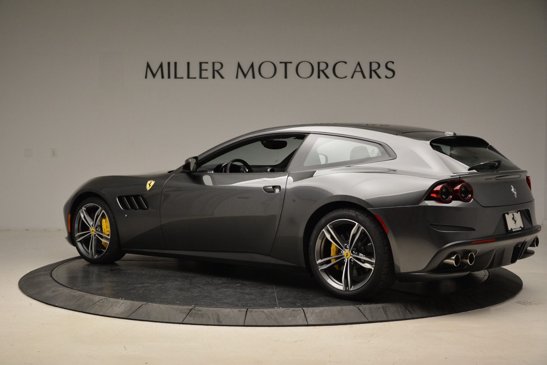 Used-2017-Ferrari-GTC4Lusso