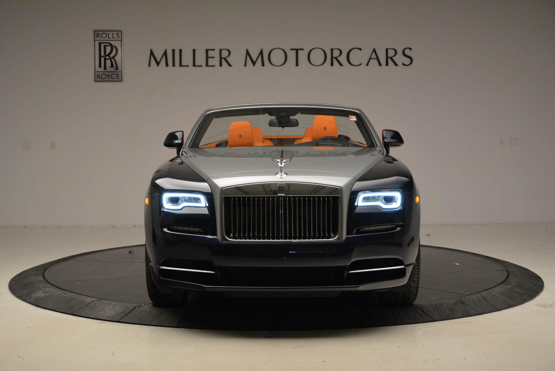 New-2018-Rolls-Royce-Dawn