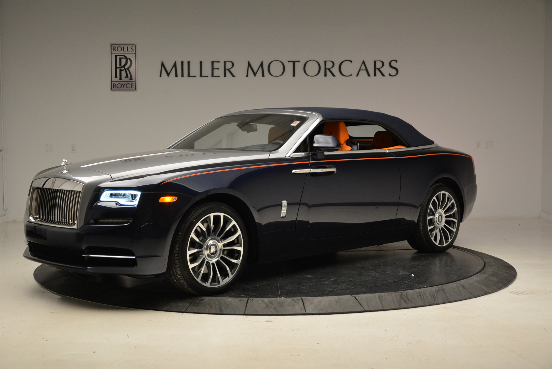 New-2018-Rolls-Royce-Dawn