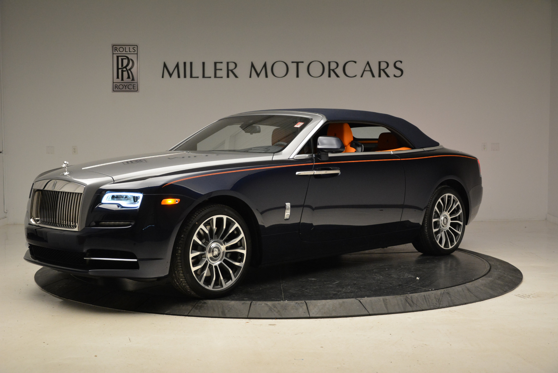 New-2018-Rolls-Royce-Dawn