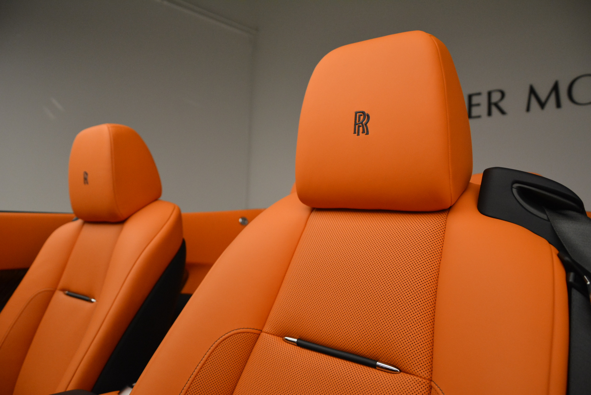 New-2018-Rolls-Royce-Dawn