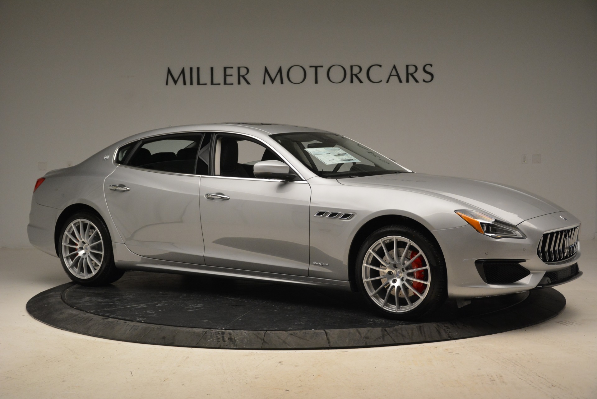 Used-2018-Maserati-Quattroporte-S-Q4-Gransport