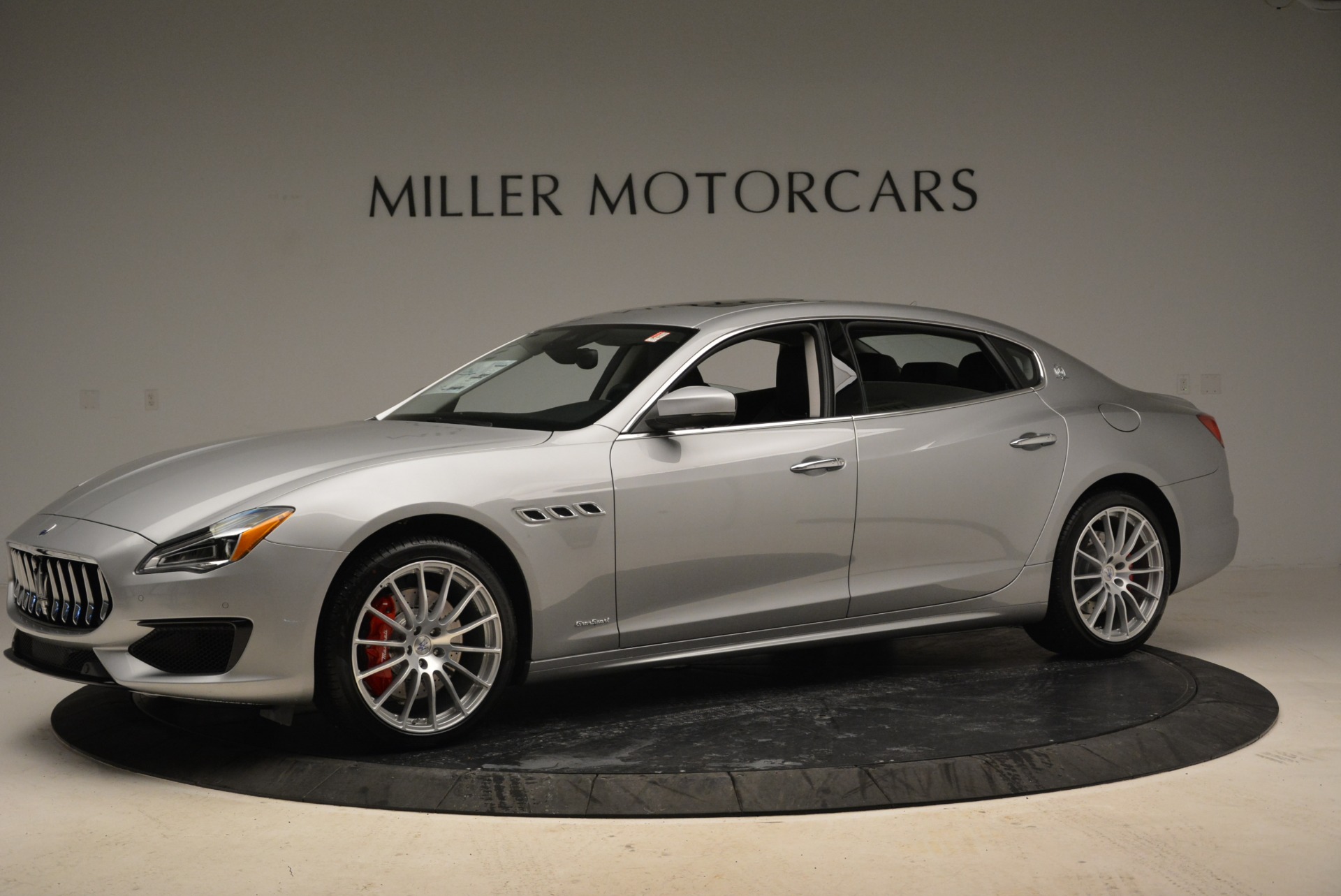 Used-2018-Maserati-Quattroporte-S-Q4-Gransport