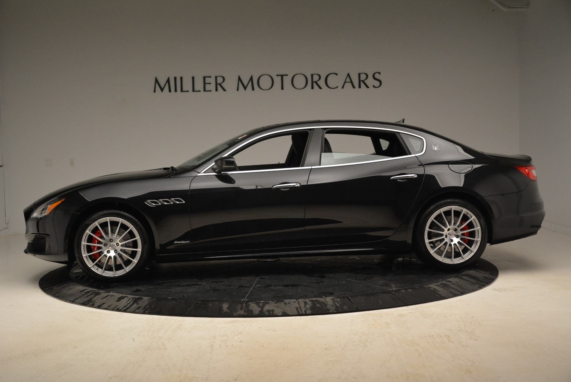 New-2018-Maserati-Quattroporte-S-Q4-Gransport