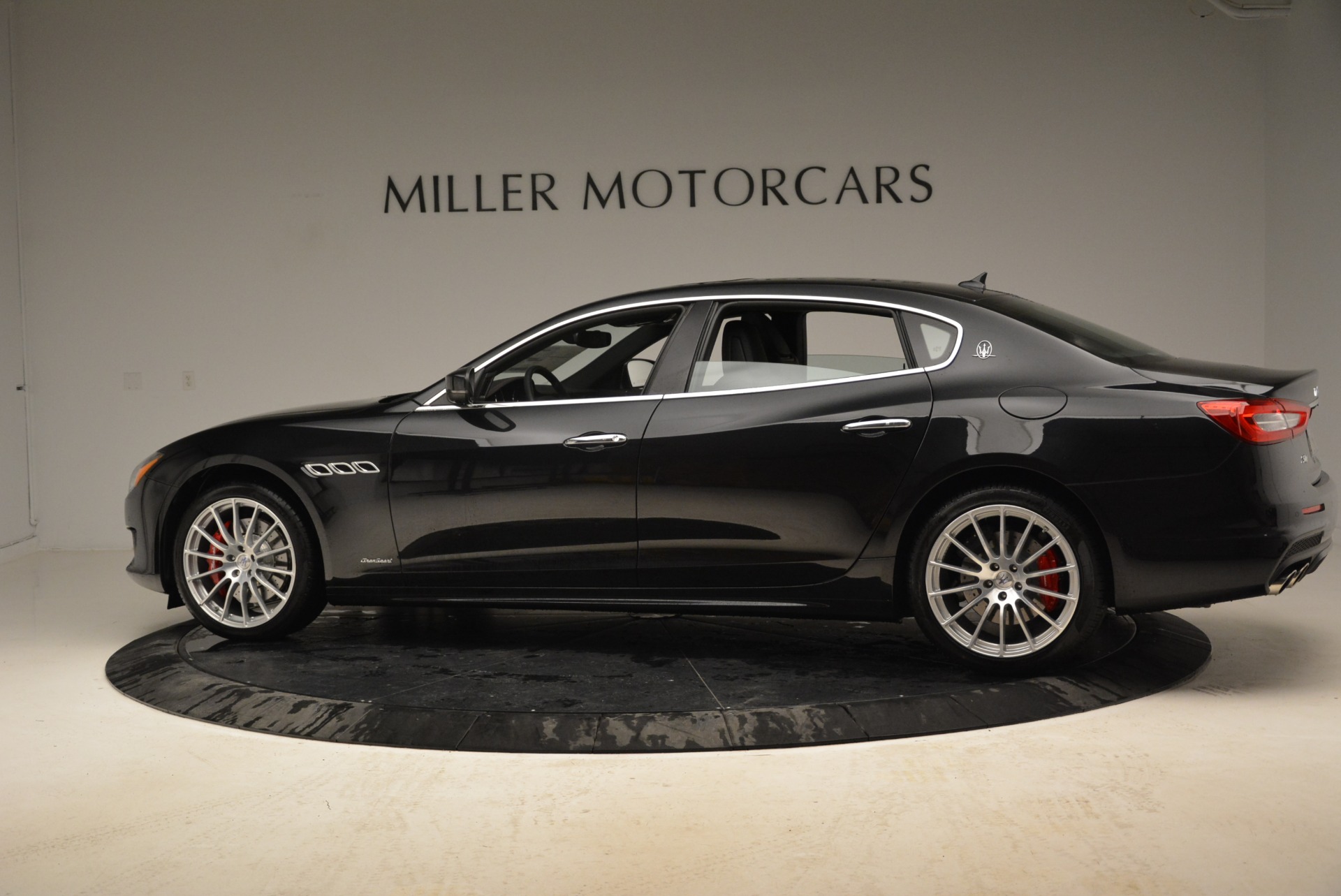 New-2018-Maserati-Quattroporte-S-Q4-Gransport