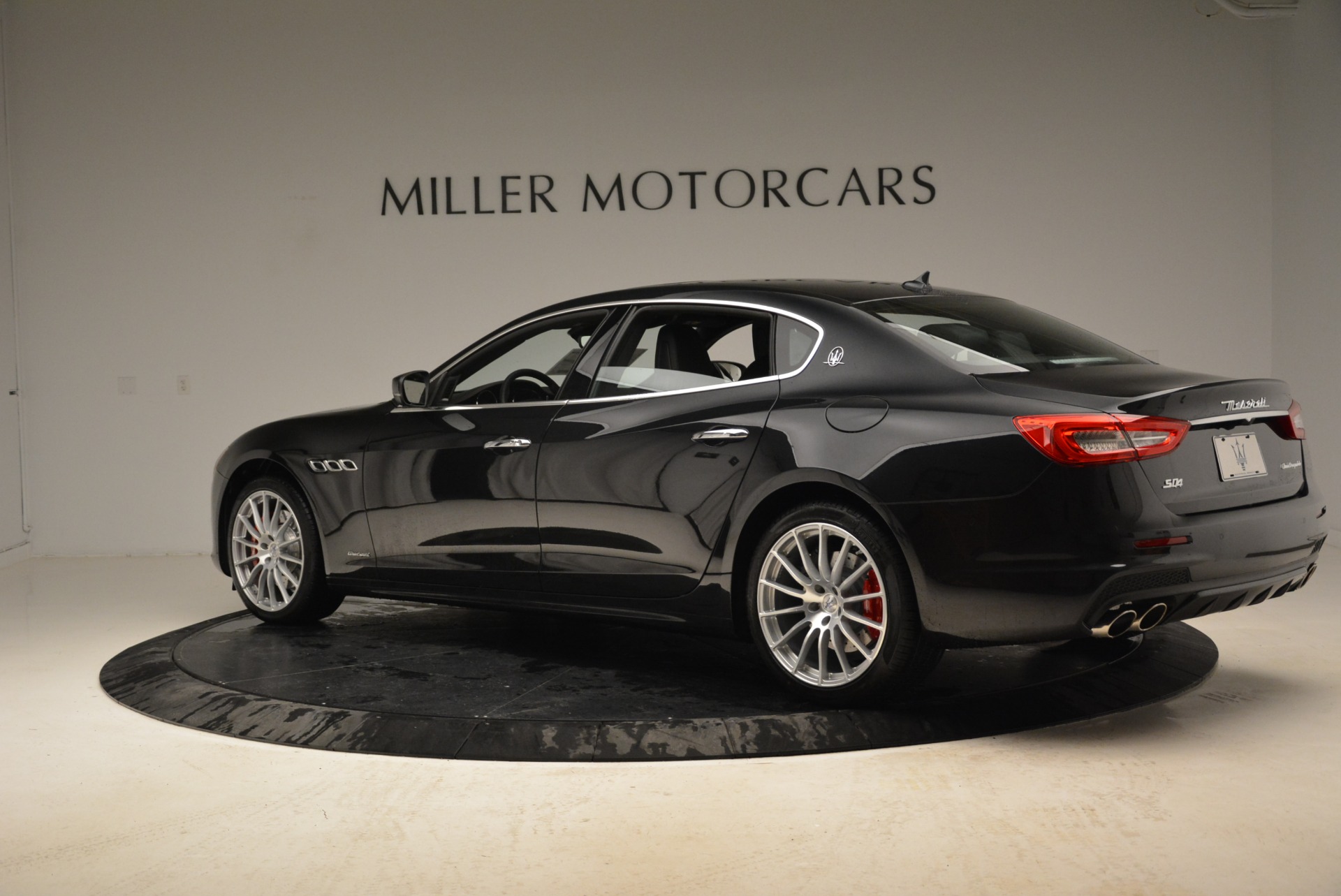 New-2018-Maserati-Quattroporte-S-Q4-Gransport