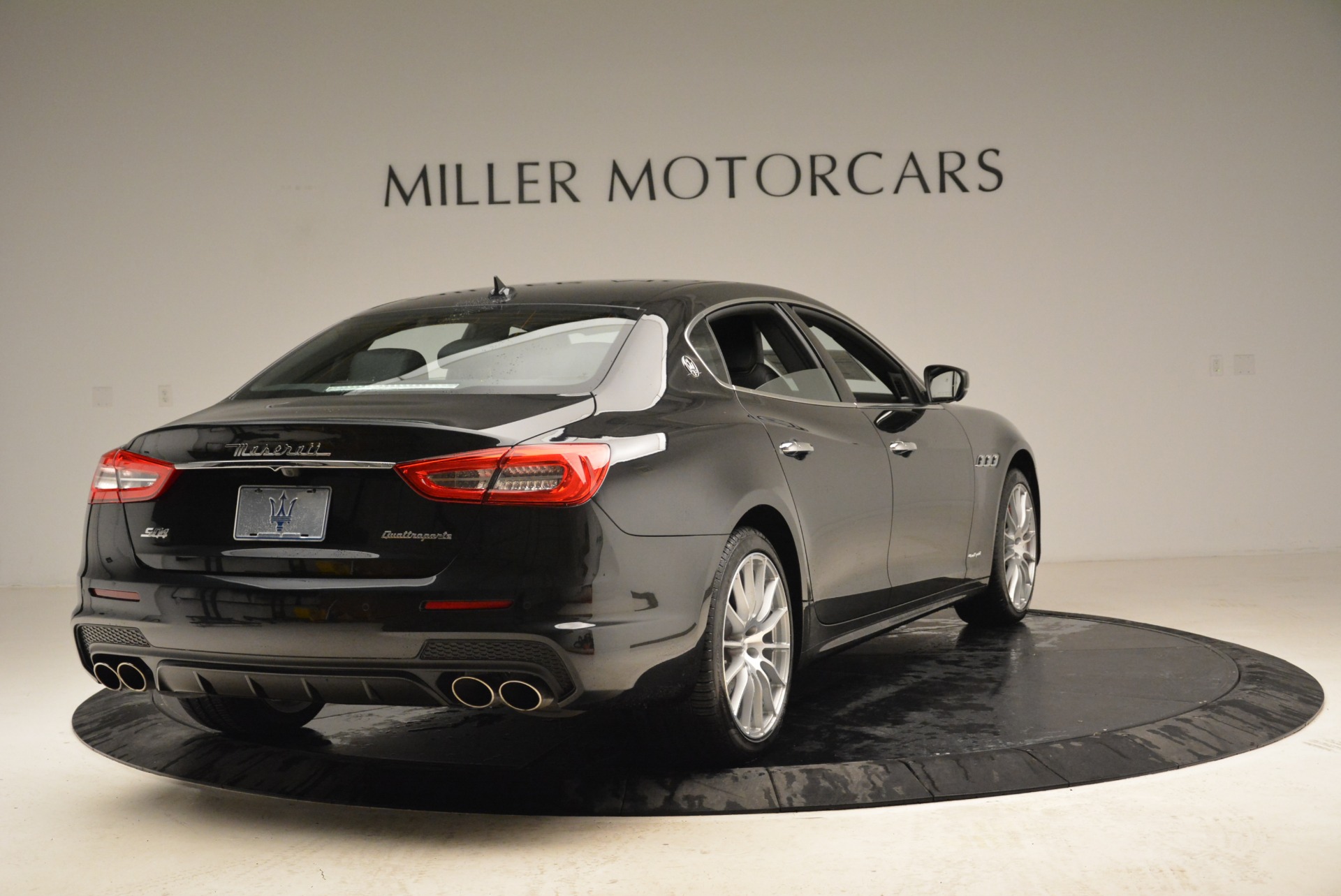 New-2018-Maserati-Quattroporte-S-Q4-Gransport