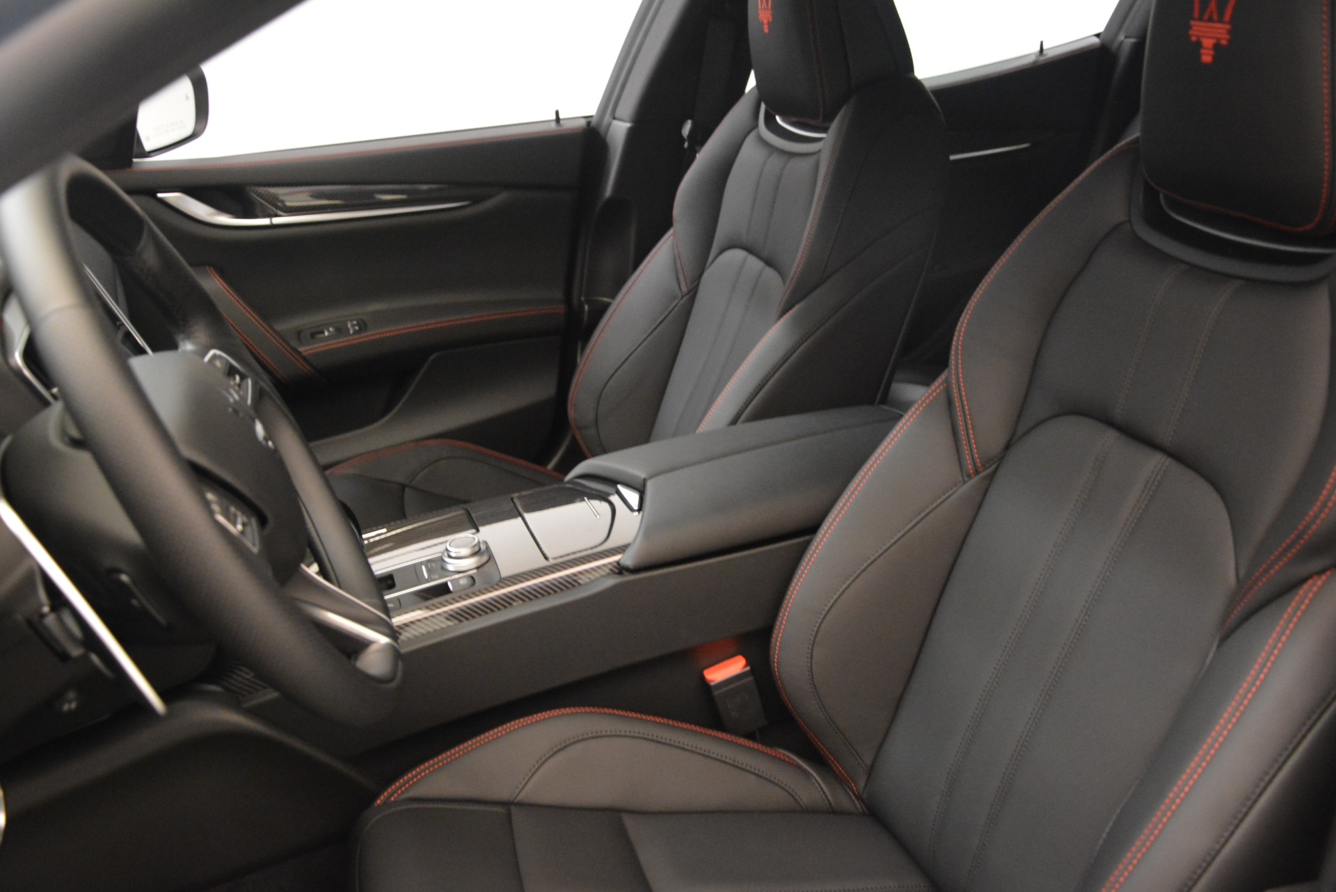 New-2018-Maserati-Ghibli-S-Q4-GranSport