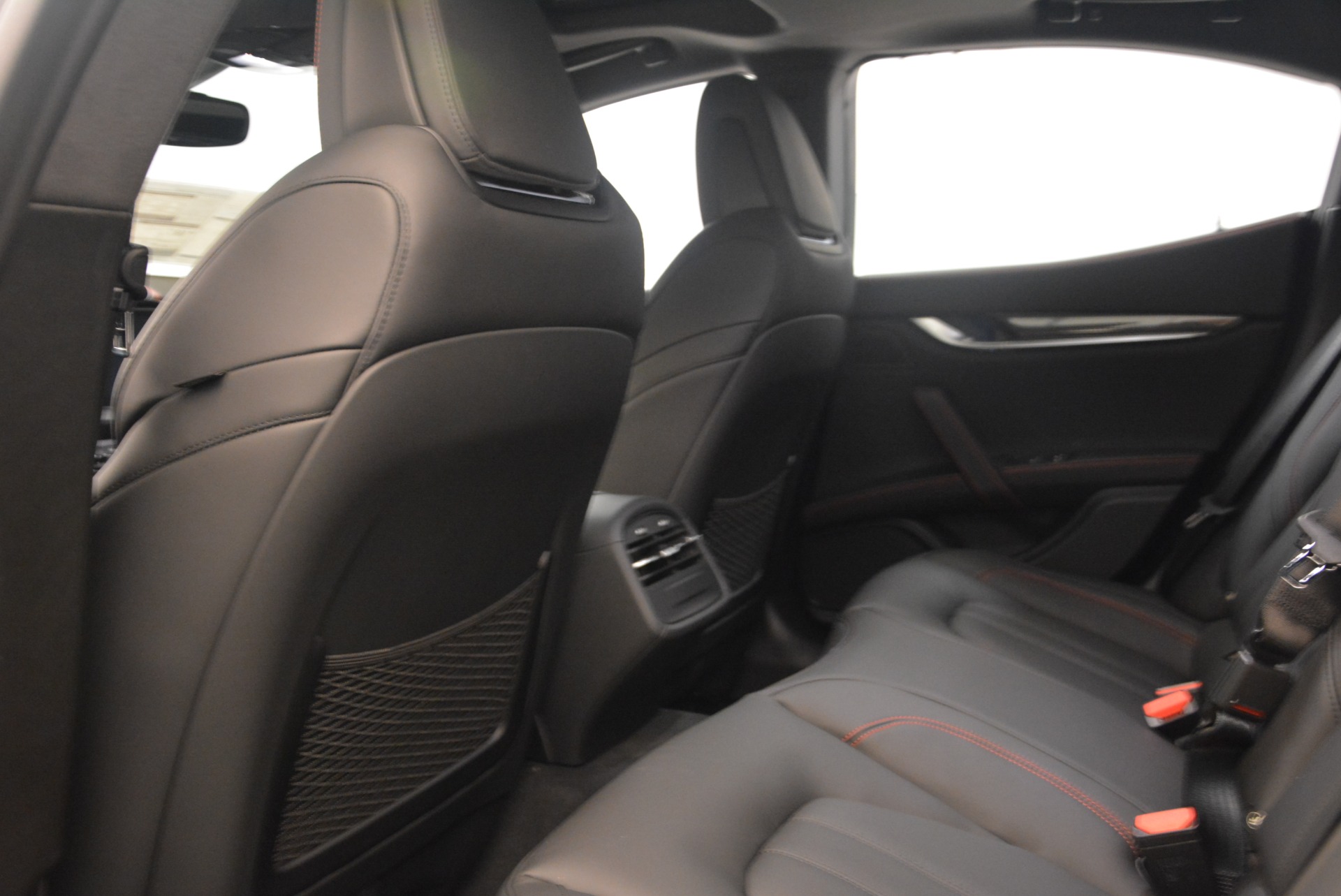 New-2018-Maserati-Ghibli-S-Q4-GranSport