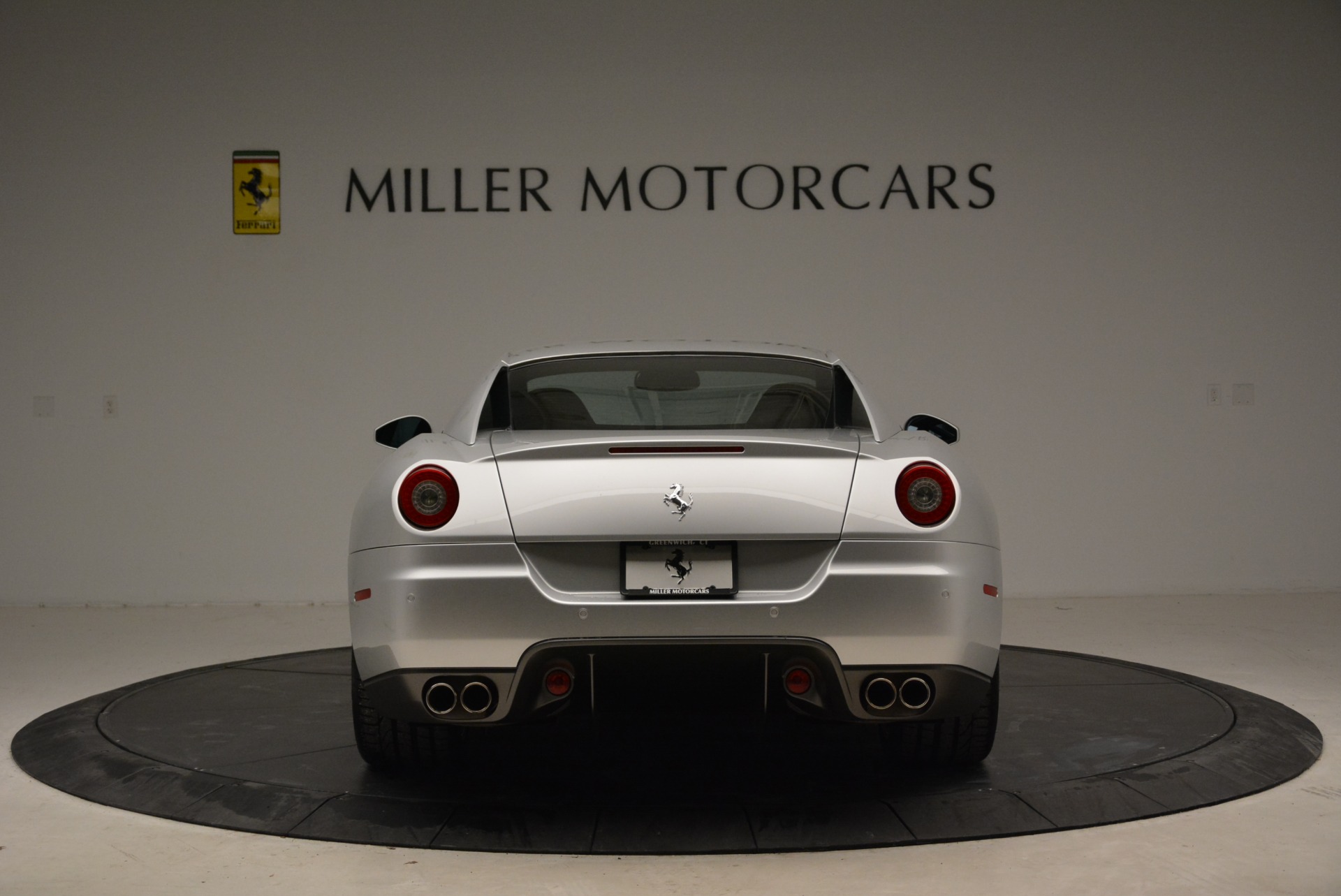 Used-2010-Ferrari-599-GTB-Fiorano