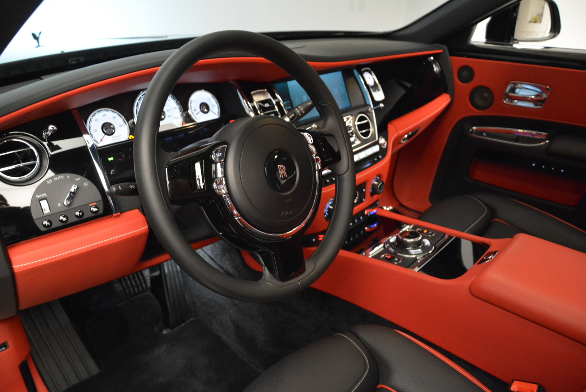 Used-2017-Rolls-Royce-Ghost-Black-Badge