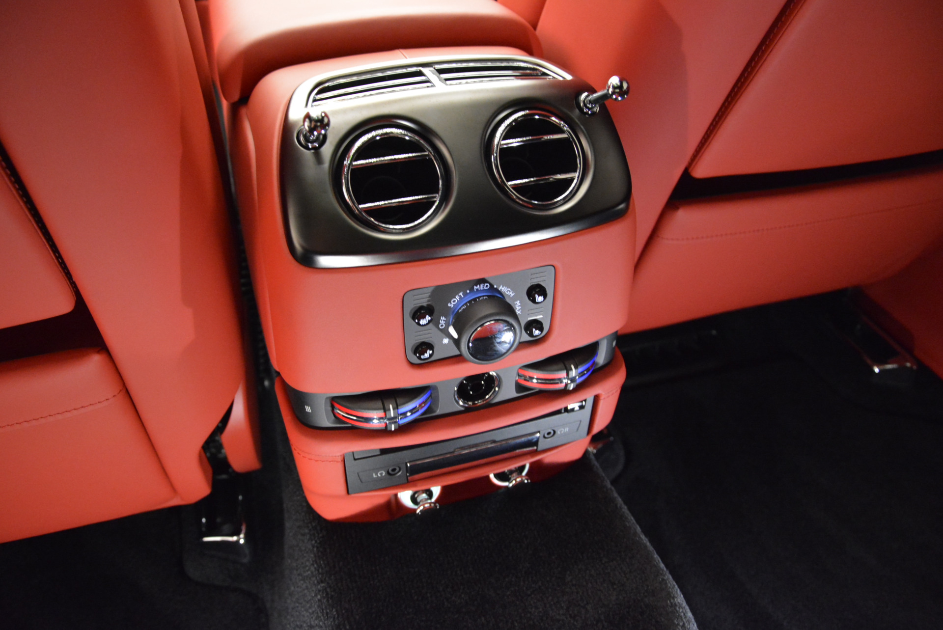 Used-2017-Rolls-Royce-Ghost-Black-Badge