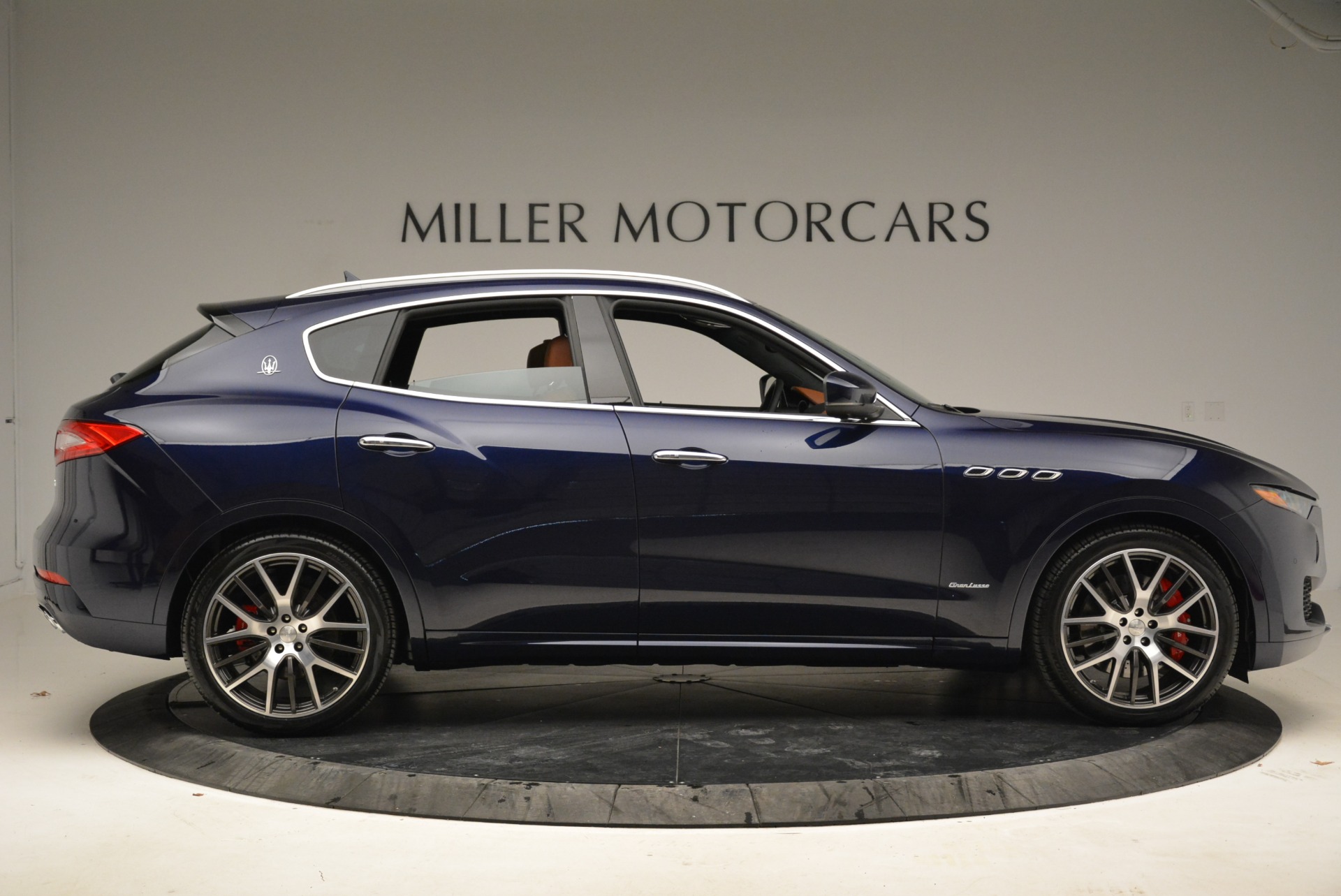 New-2018-Maserati-Levante-S-Q4-GranLusso
