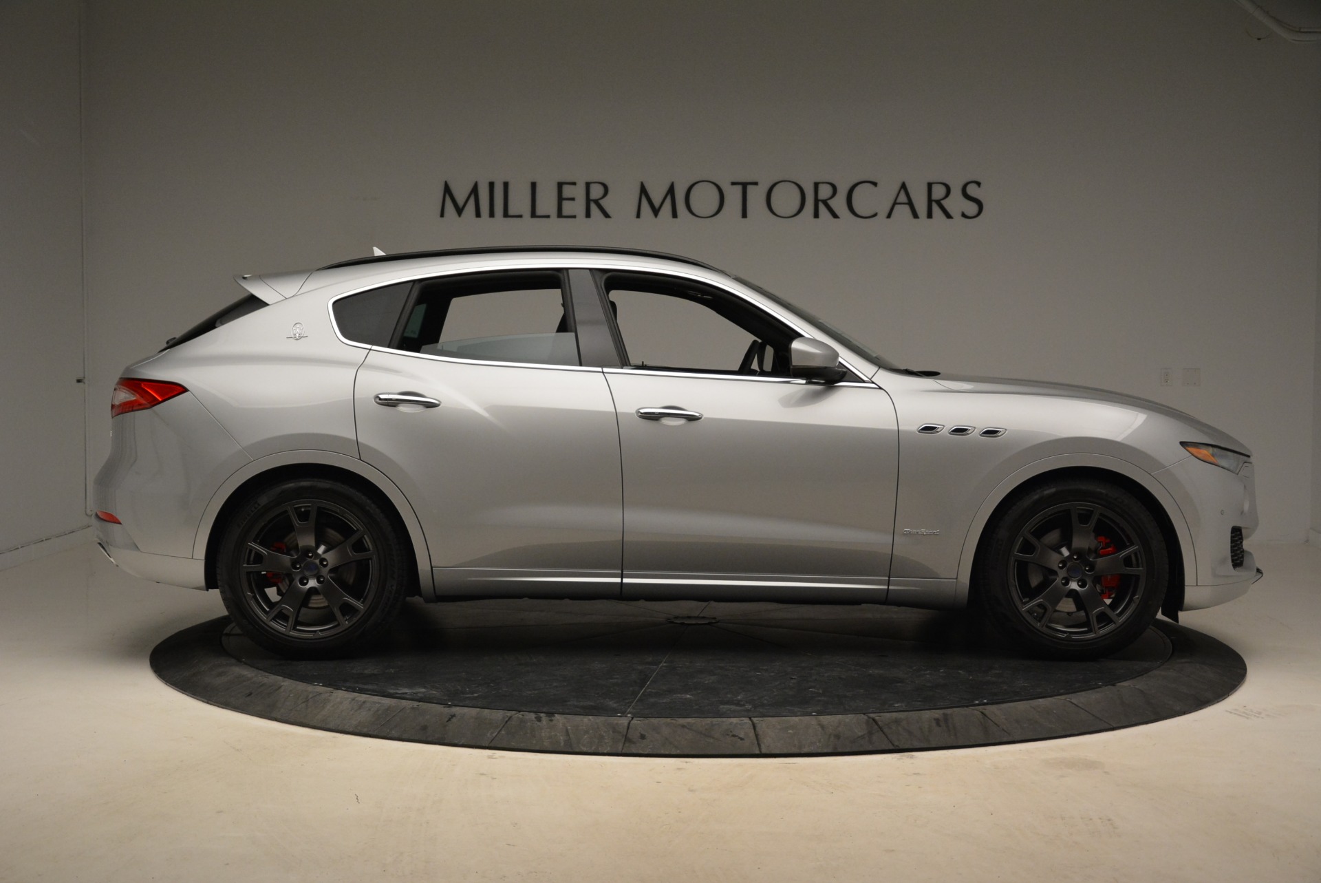 New-2018-Maserati-Levante-Q4-GranSport