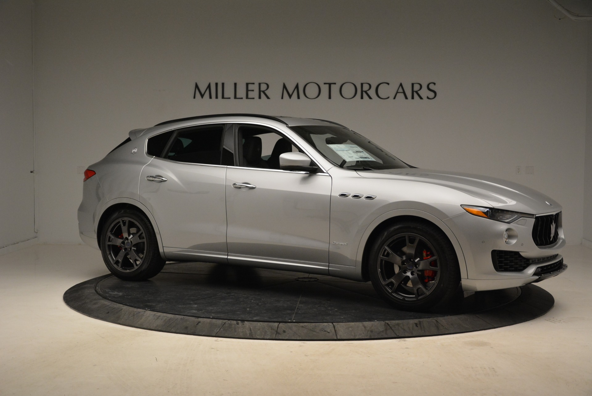 New-2018-Maserati-Levante-Q4-GranSport