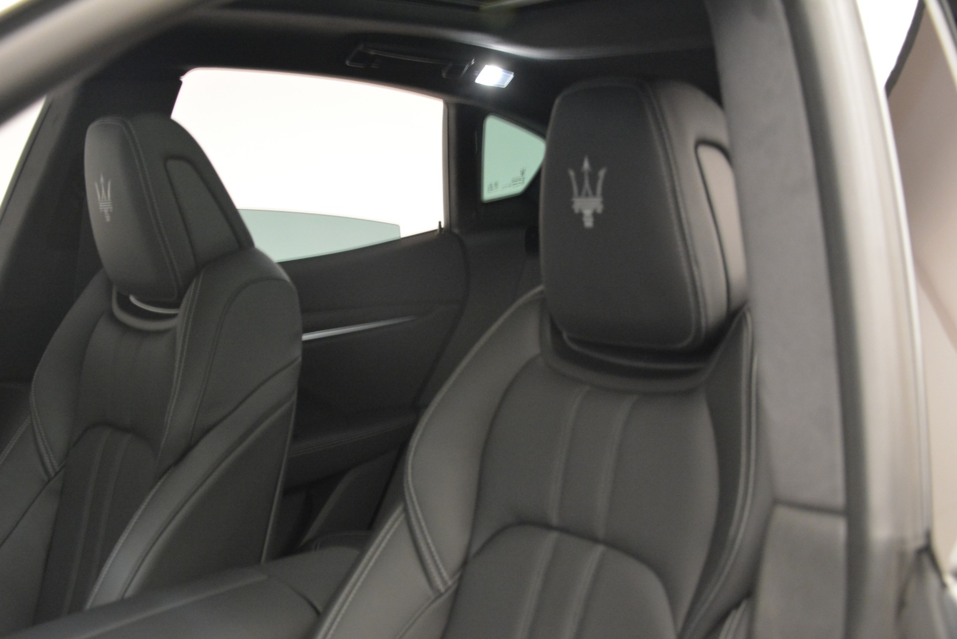 New-2018-Maserati-Levante-Q4-GranSport