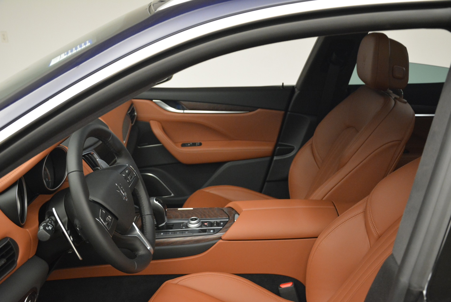 New-2018-Maserati-Levante-S-Q4-GranLusso