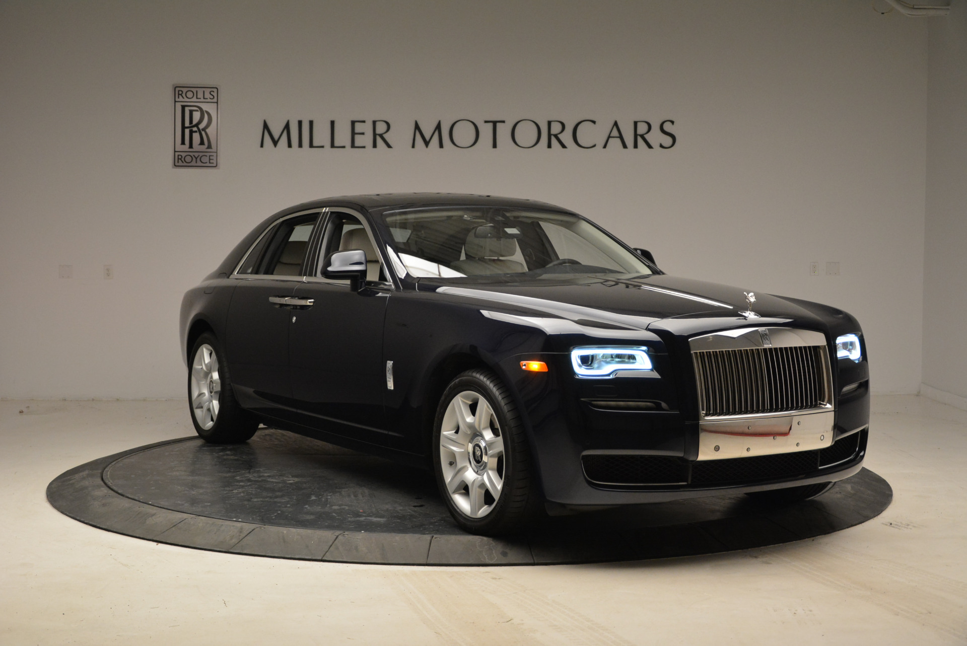 Used-2015-Rolls-Royce-Ghost