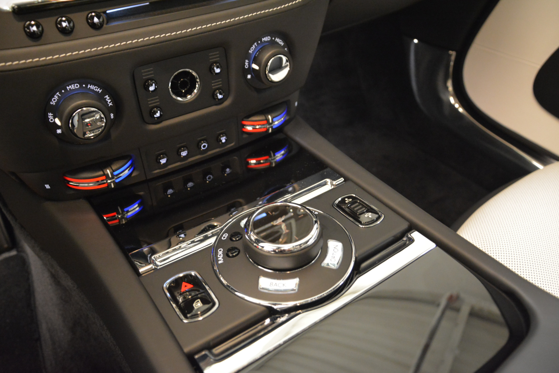 Used-2017-Rolls-Royce-Wraith-Black-Badge