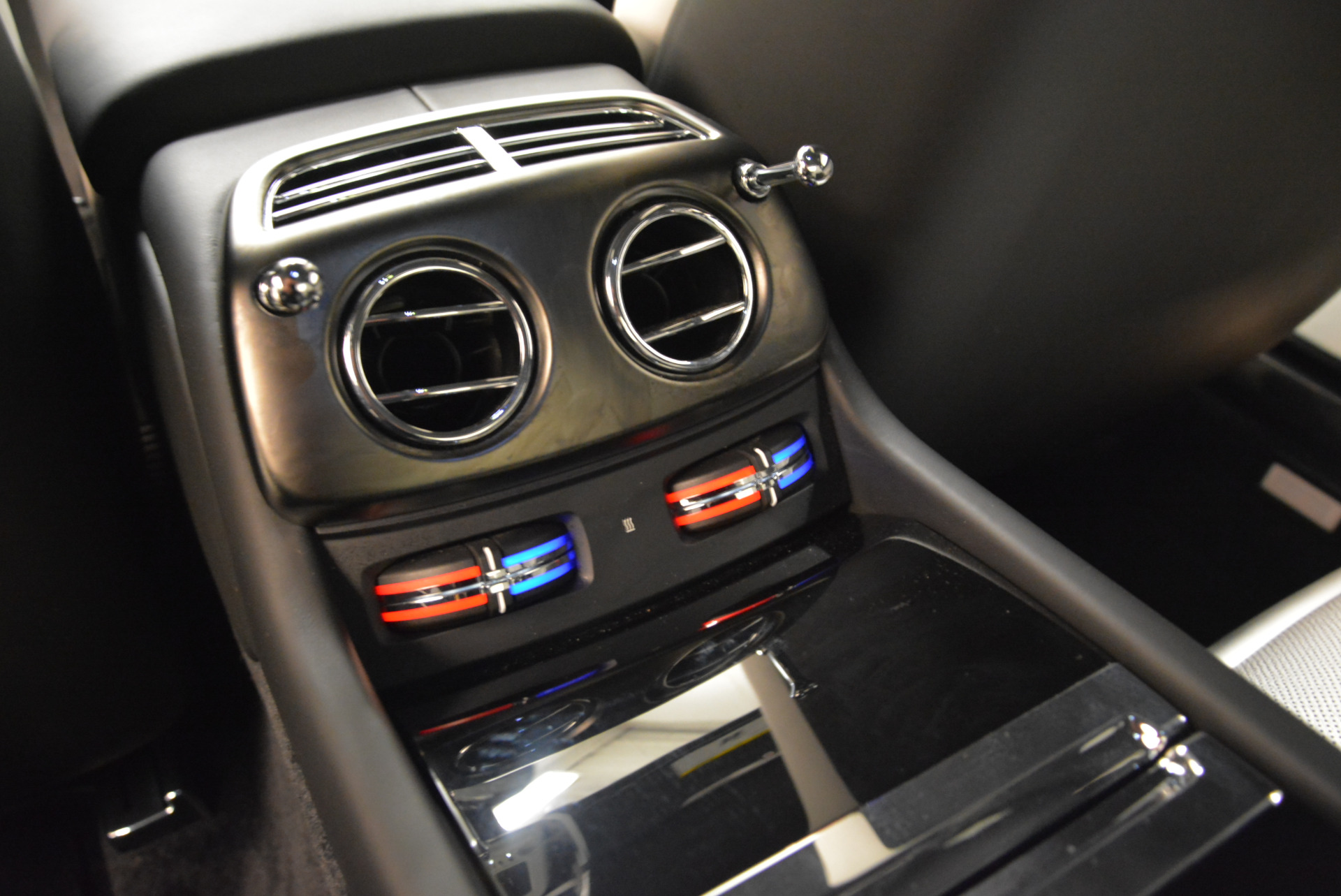 Used-2017-Rolls-Royce-Wraith-Black-Badge