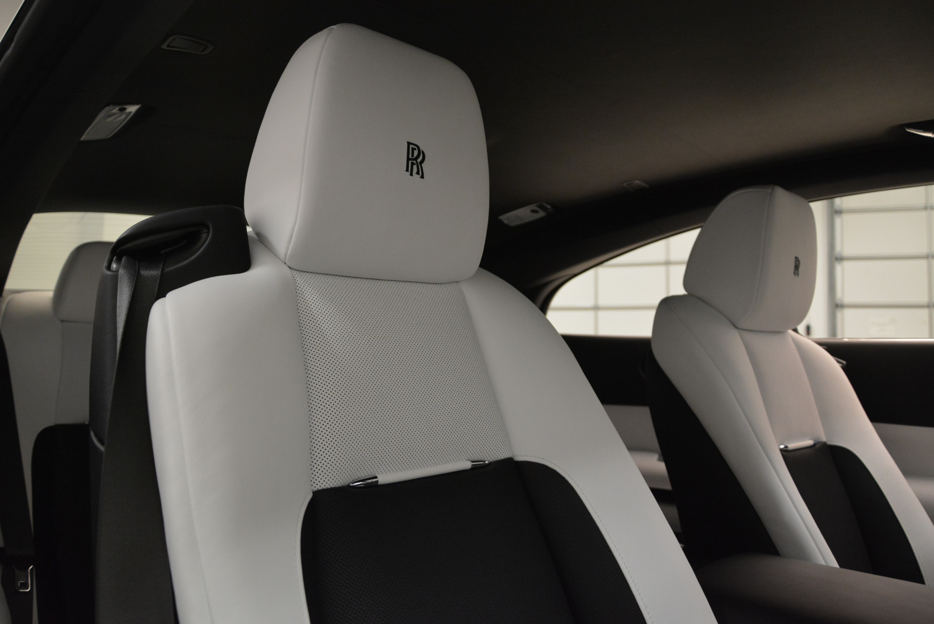 Used-2017-Rolls-Royce-Wraith-Black-Badge