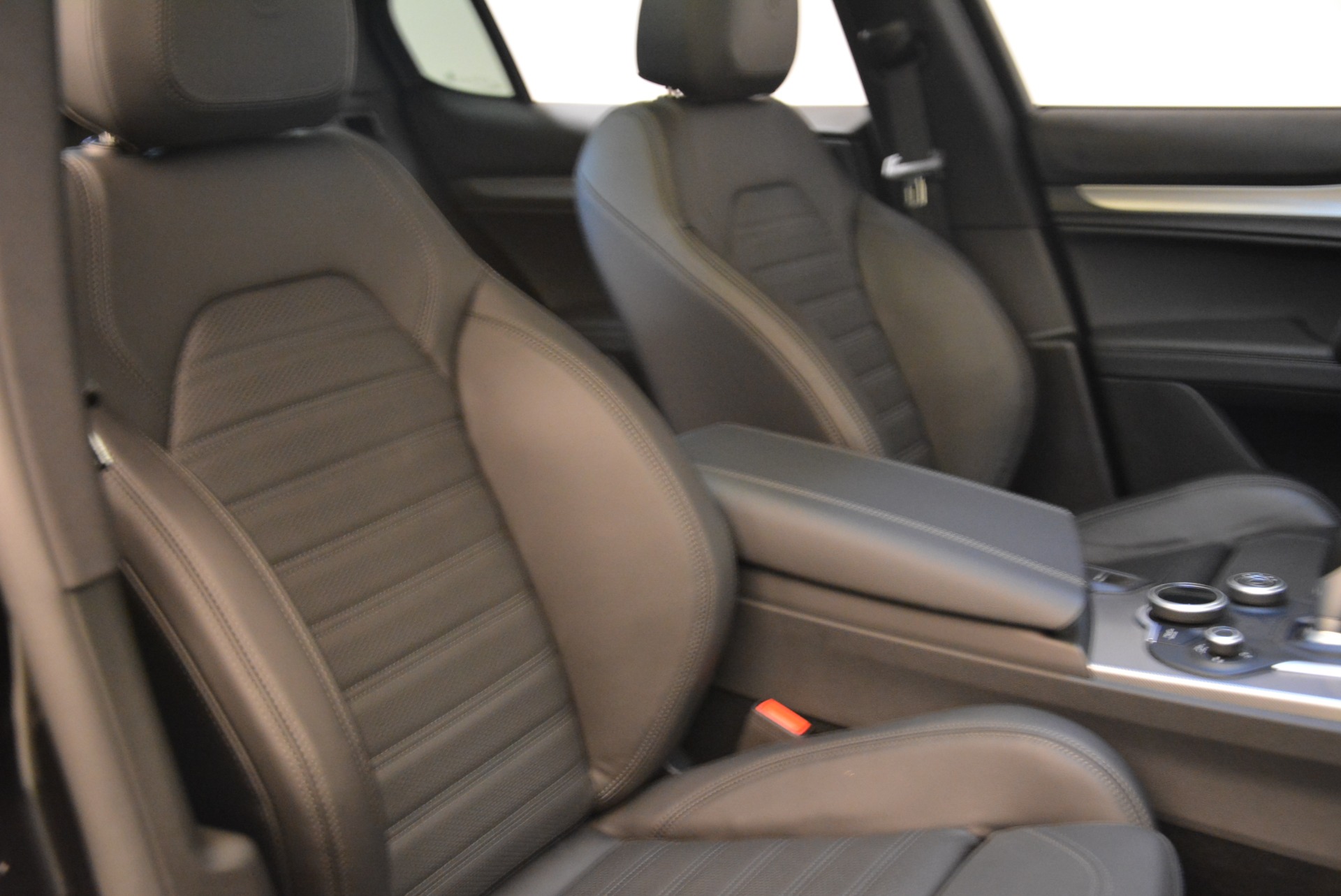 New-2018-Alfa-Romeo-Stelvio-Ti-Sport-Q4