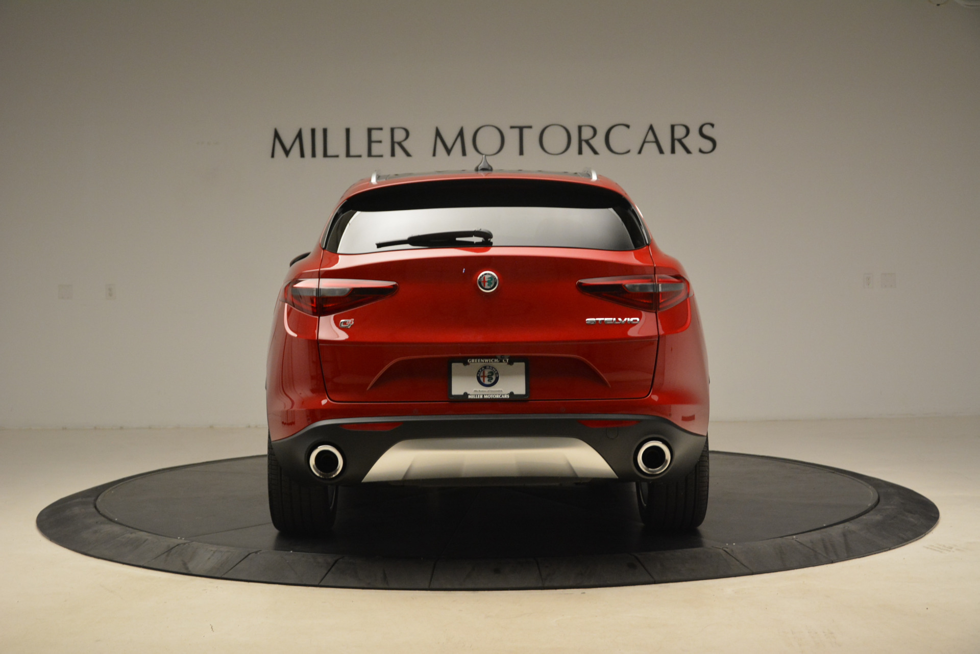 New-2018-Alfa-Romeo-Stelvio-Ti-Q4