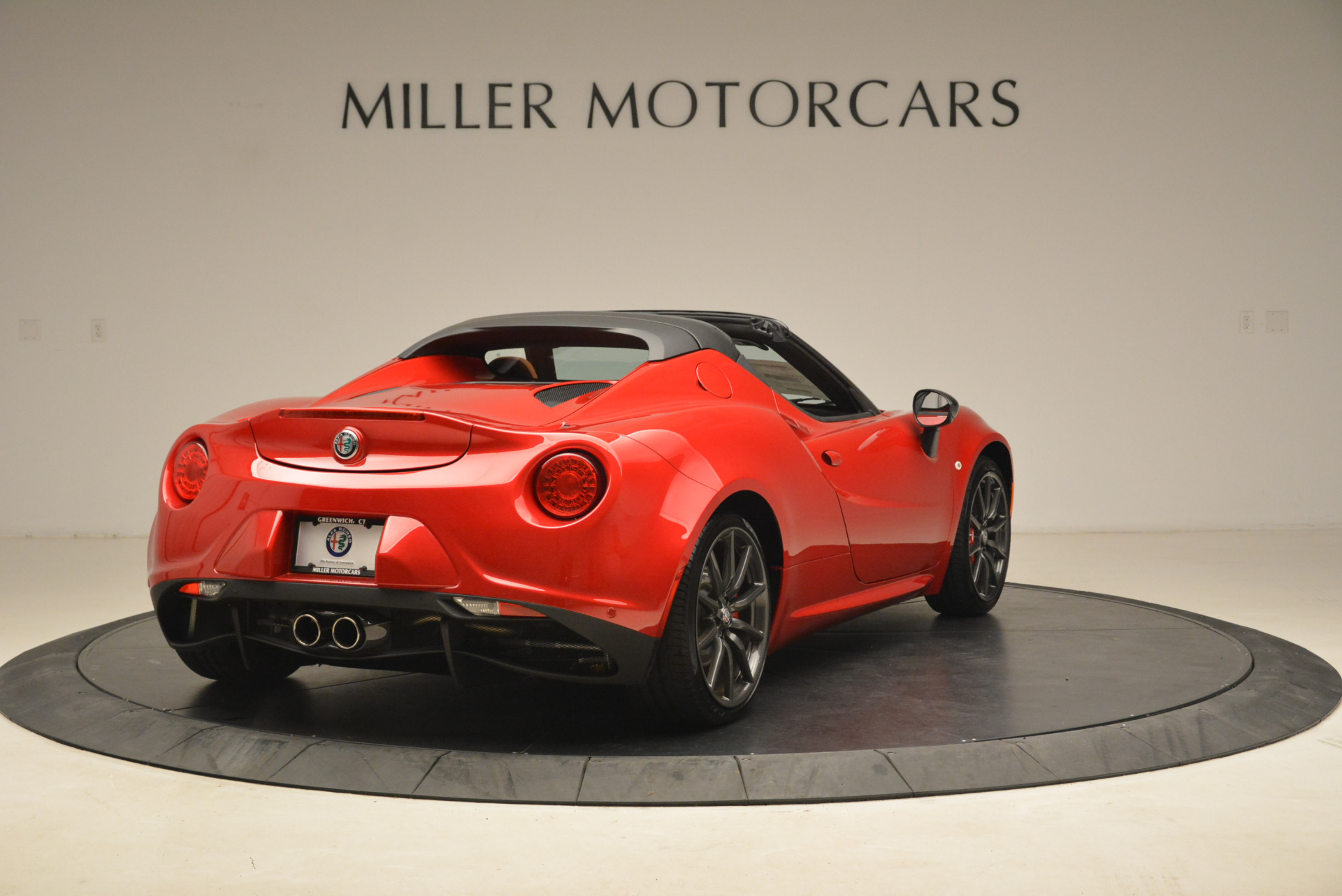New-2018-Alfa-Romeo-4C-Spider