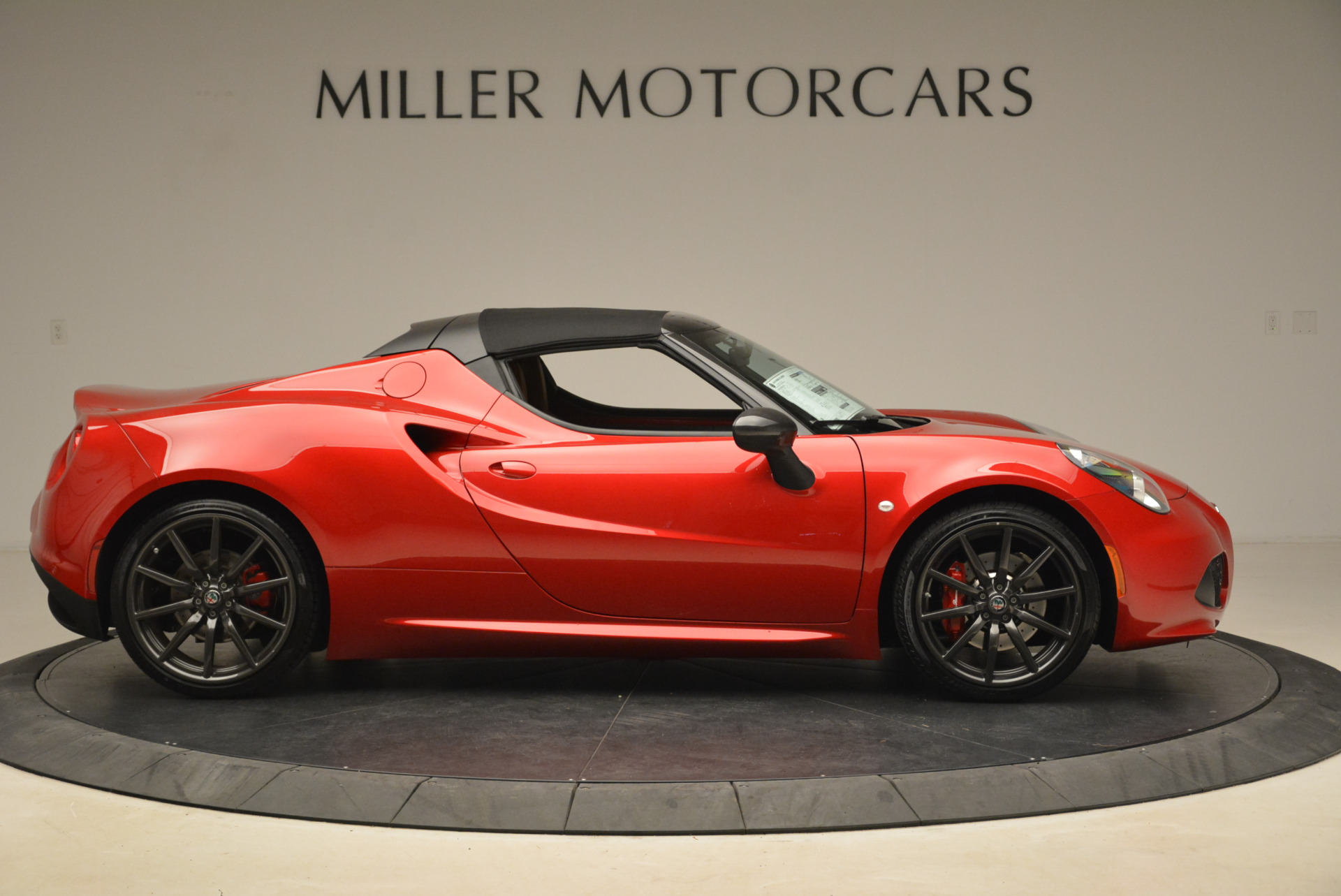 New-2018-Alfa-Romeo-4C-Spider