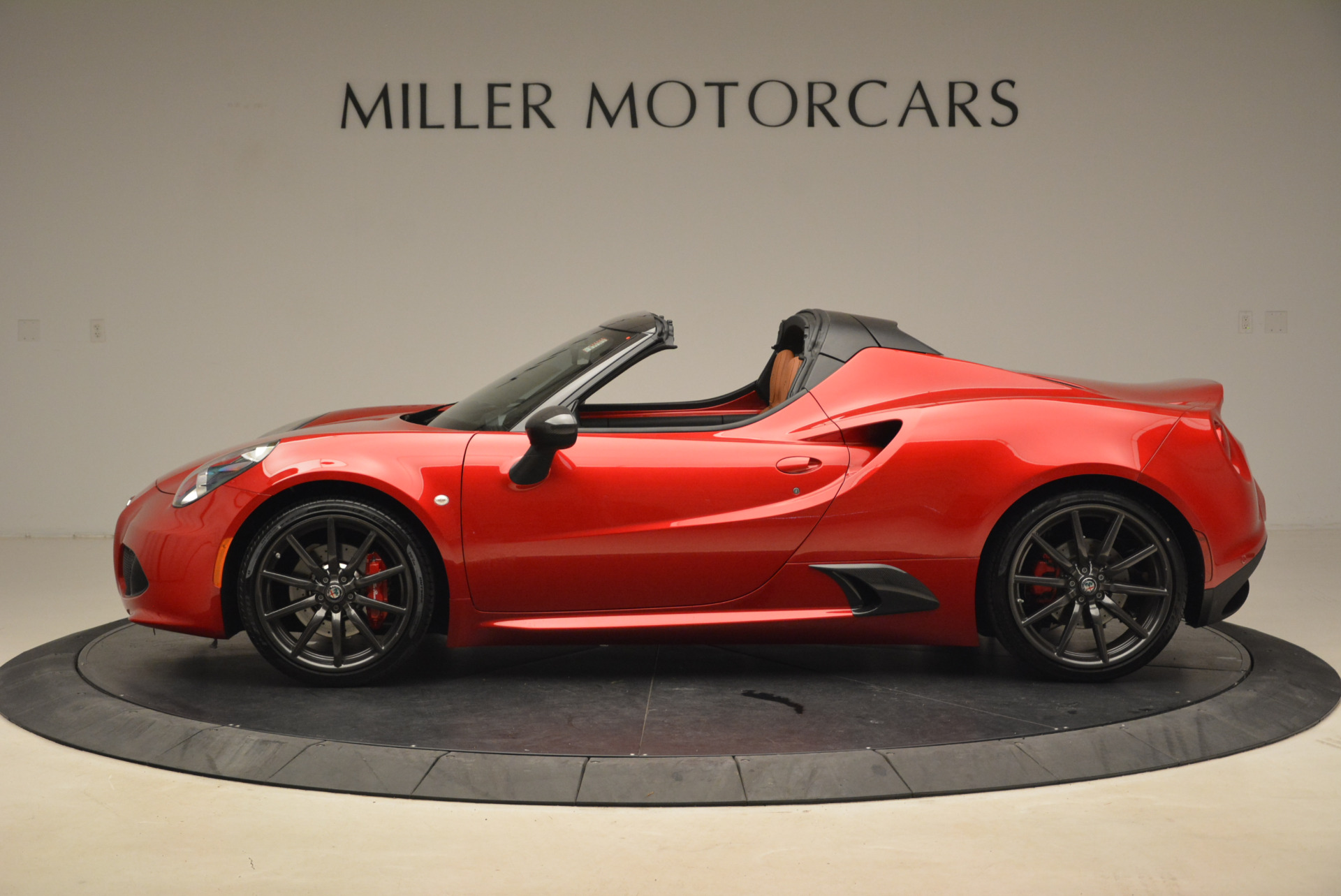 New-2018-Alfa-Romeo-4C-Spider