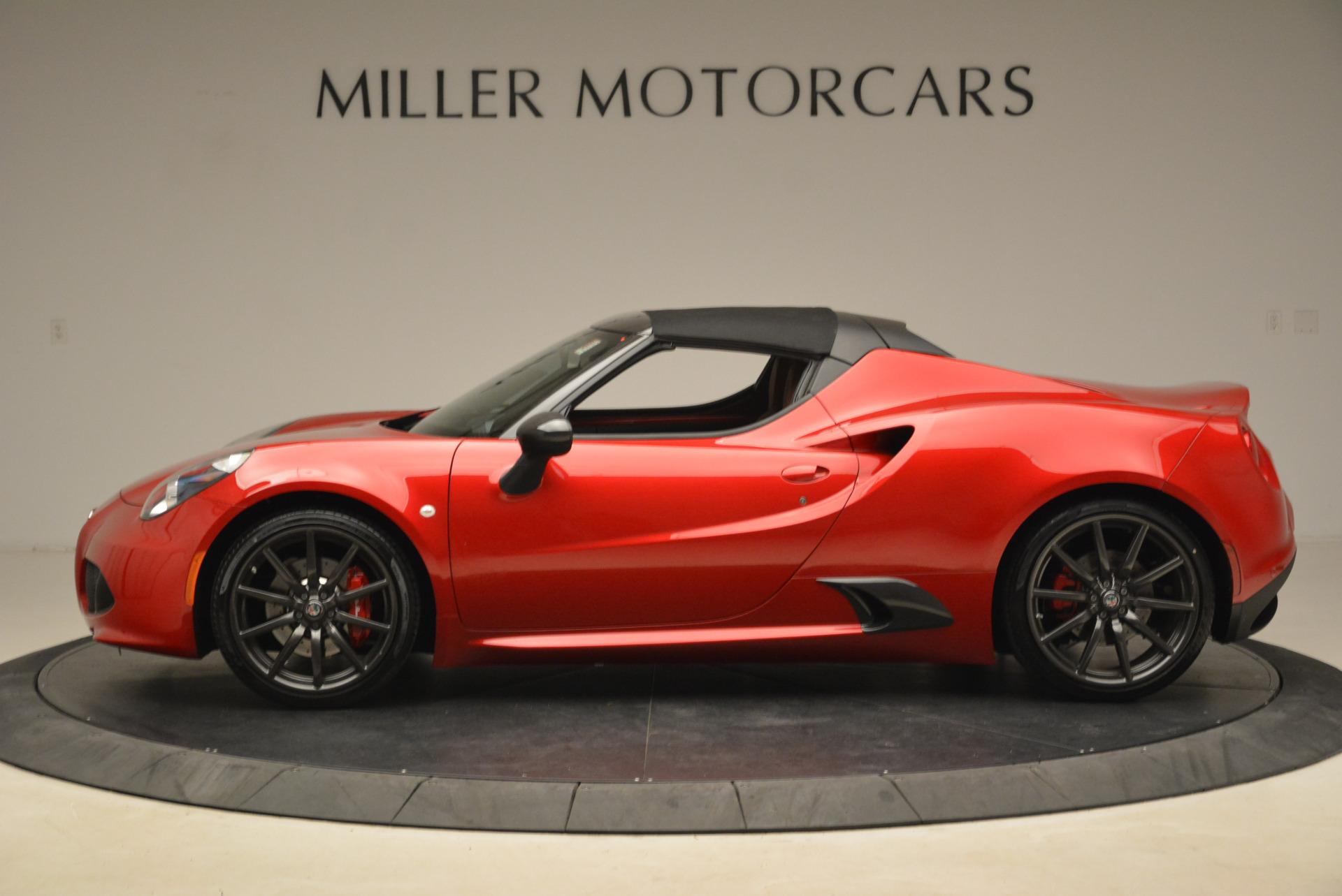 New-2018-Alfa-Romeo-4C-Spider
