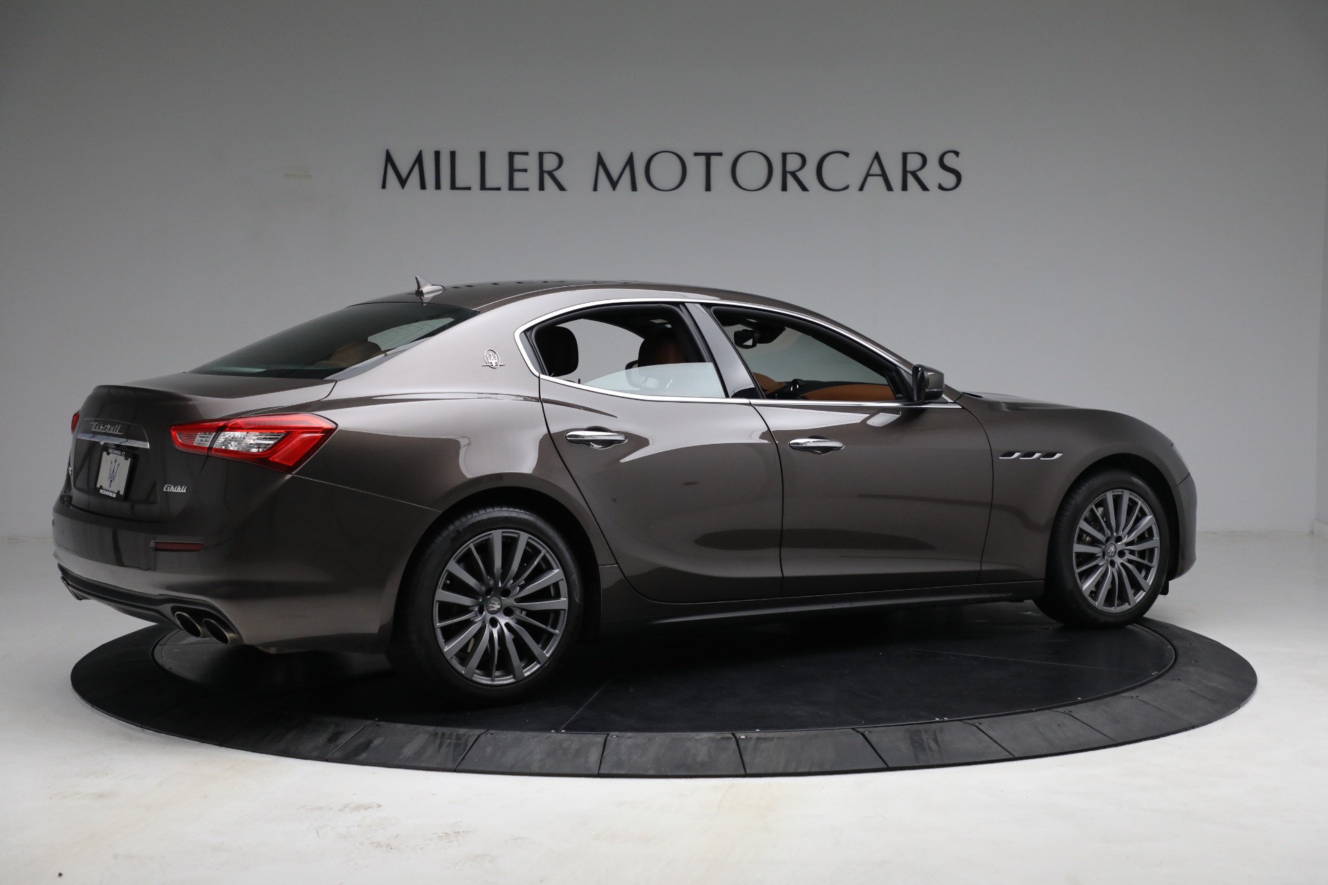 Used-2018-Maserati-Ghibli-S-Q4