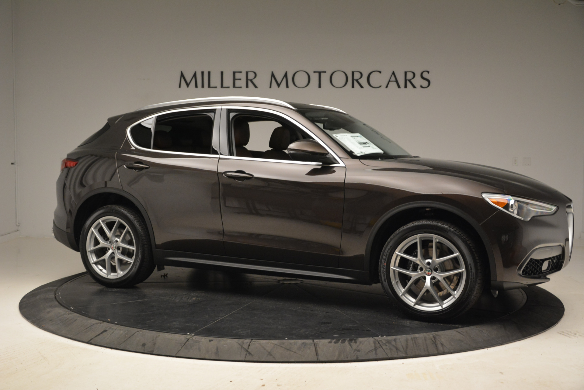 New-2018-Alfa-Romeo-Stelvio-Ti-Q4